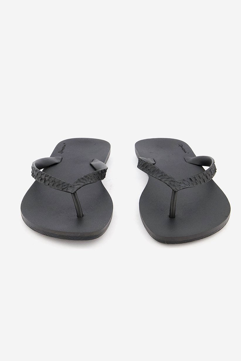 Men Slip On Flip Flop, Black