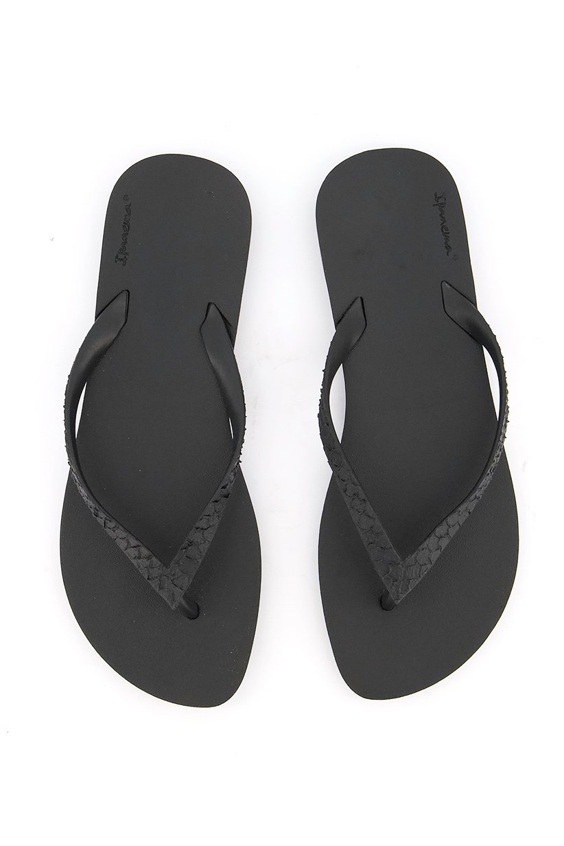 Men Slip On Flip Flop, Black