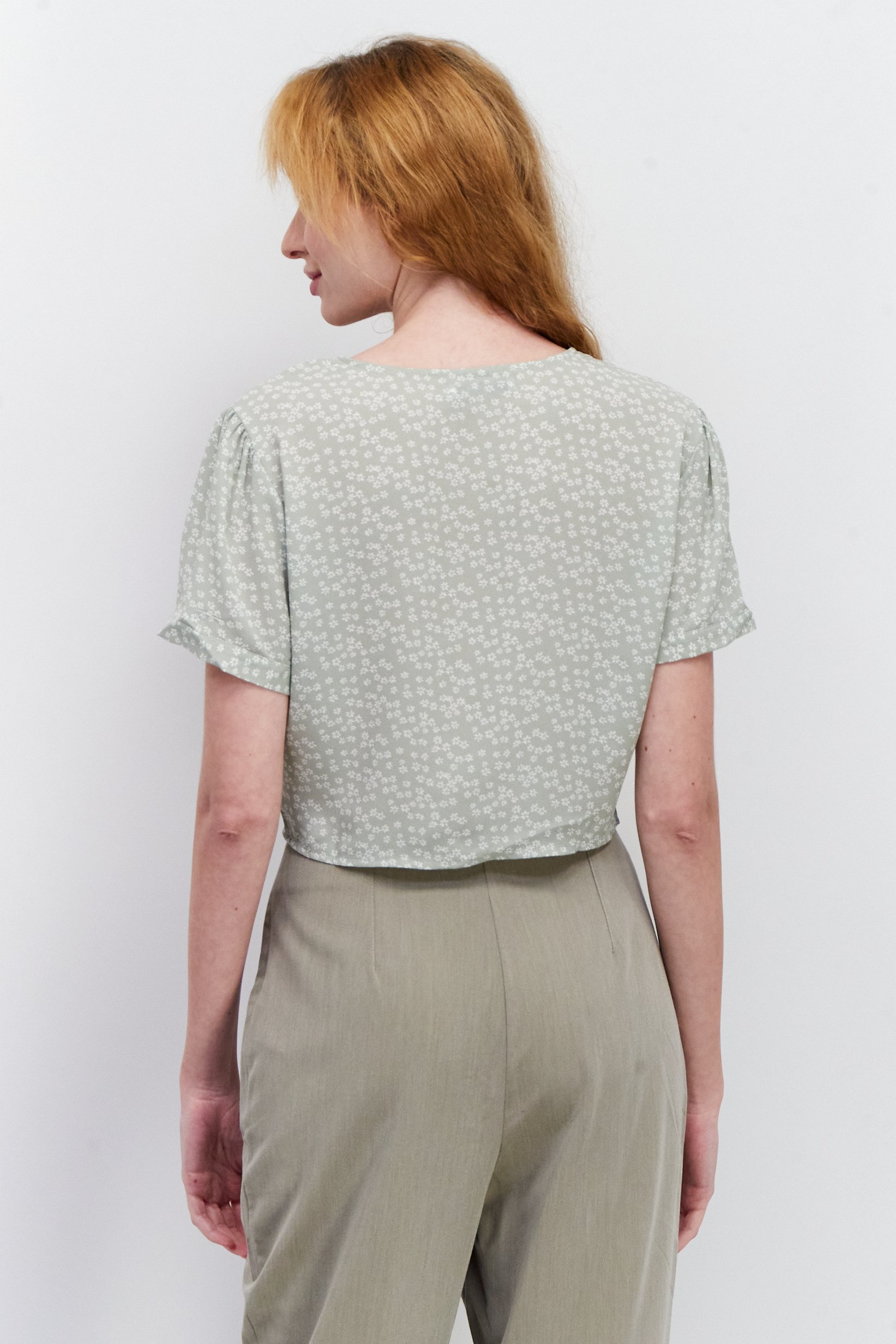 Women V Neck Short Sleeve Floral Print Blouse, Sage
