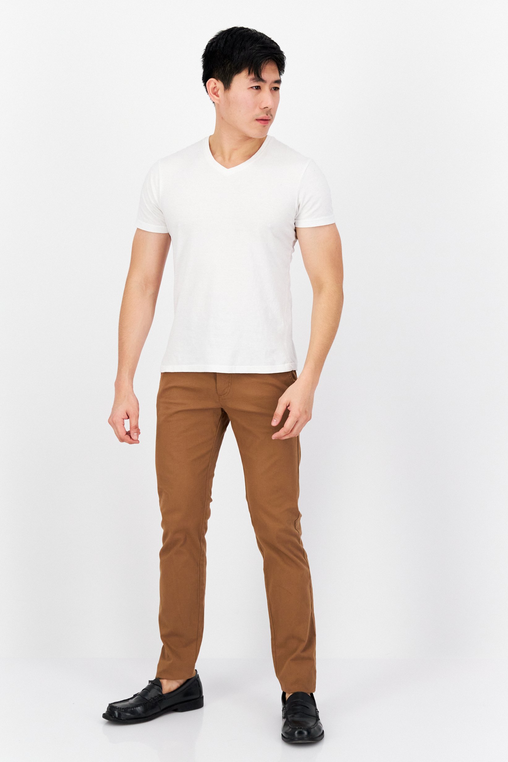 Men Slim Fit Solid Stretchable Chino Pants, Camel Brown