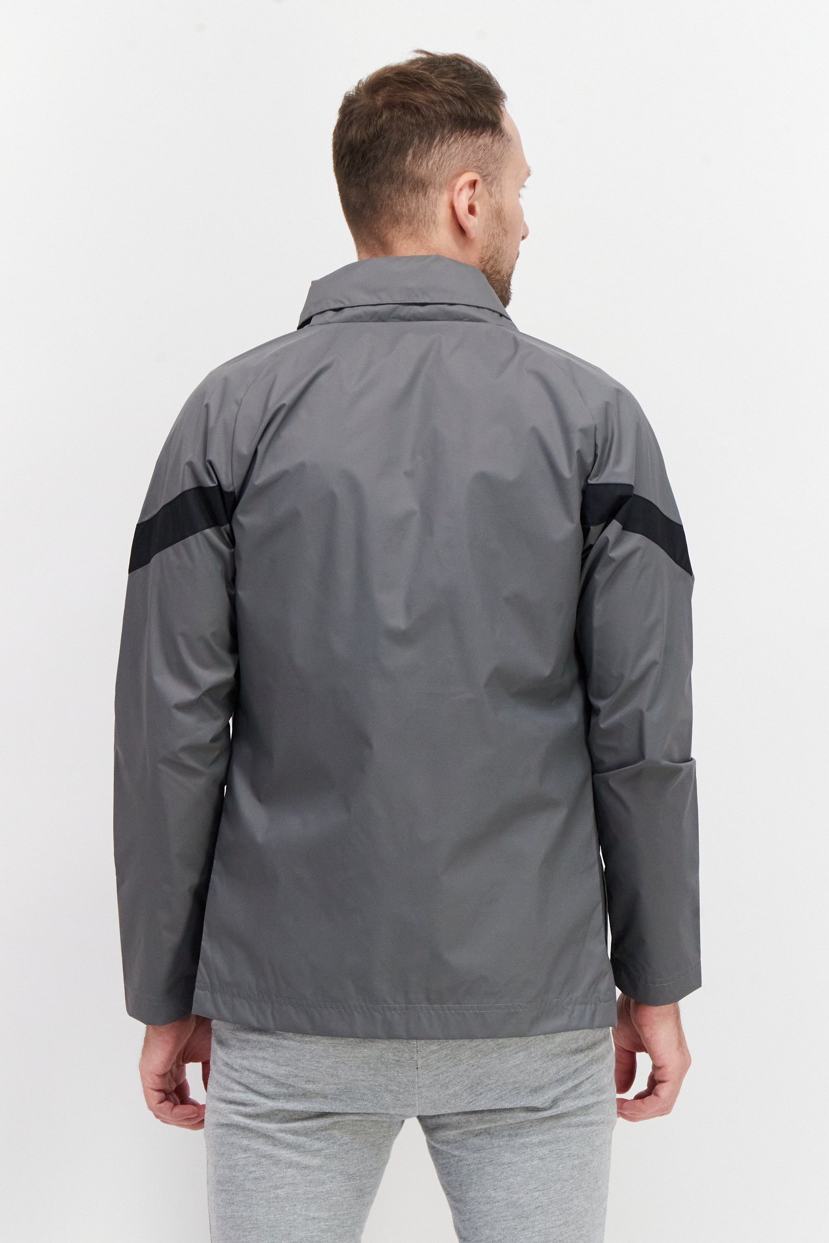Men Sportswear Fit Long Sleeve Outdoor Jacket, Grey