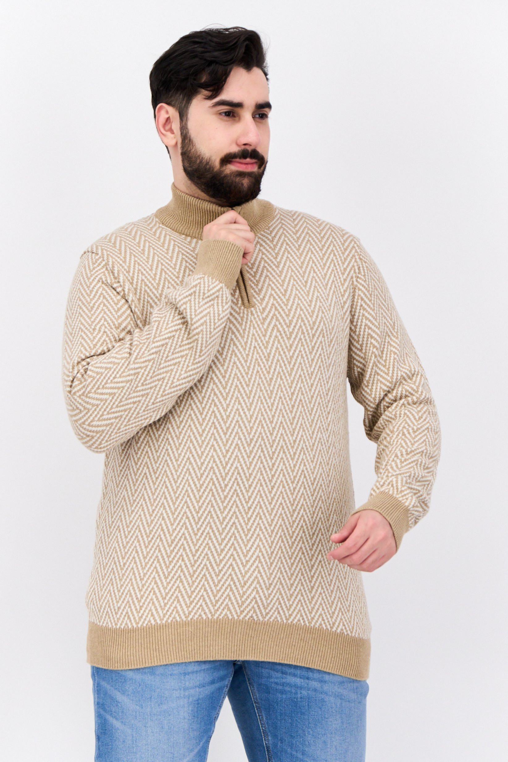 Men Mock Neck Long Sleeves Herringbone Pattern Sweater, Tan
