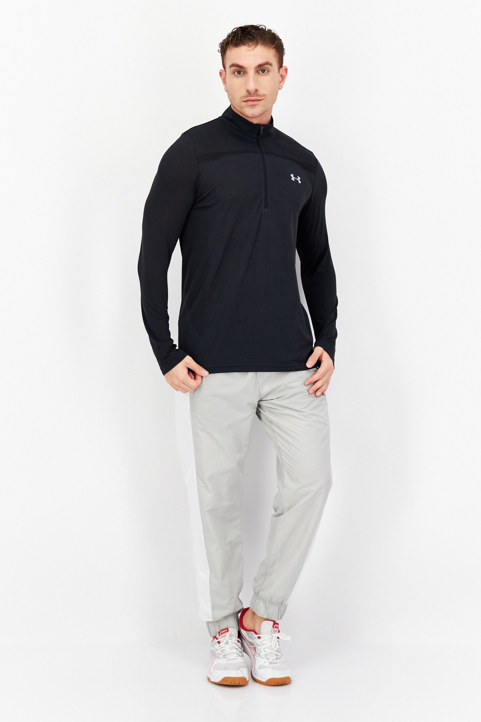Men Sportswear Fit Long Sleeves Training Sweatshirts, Black