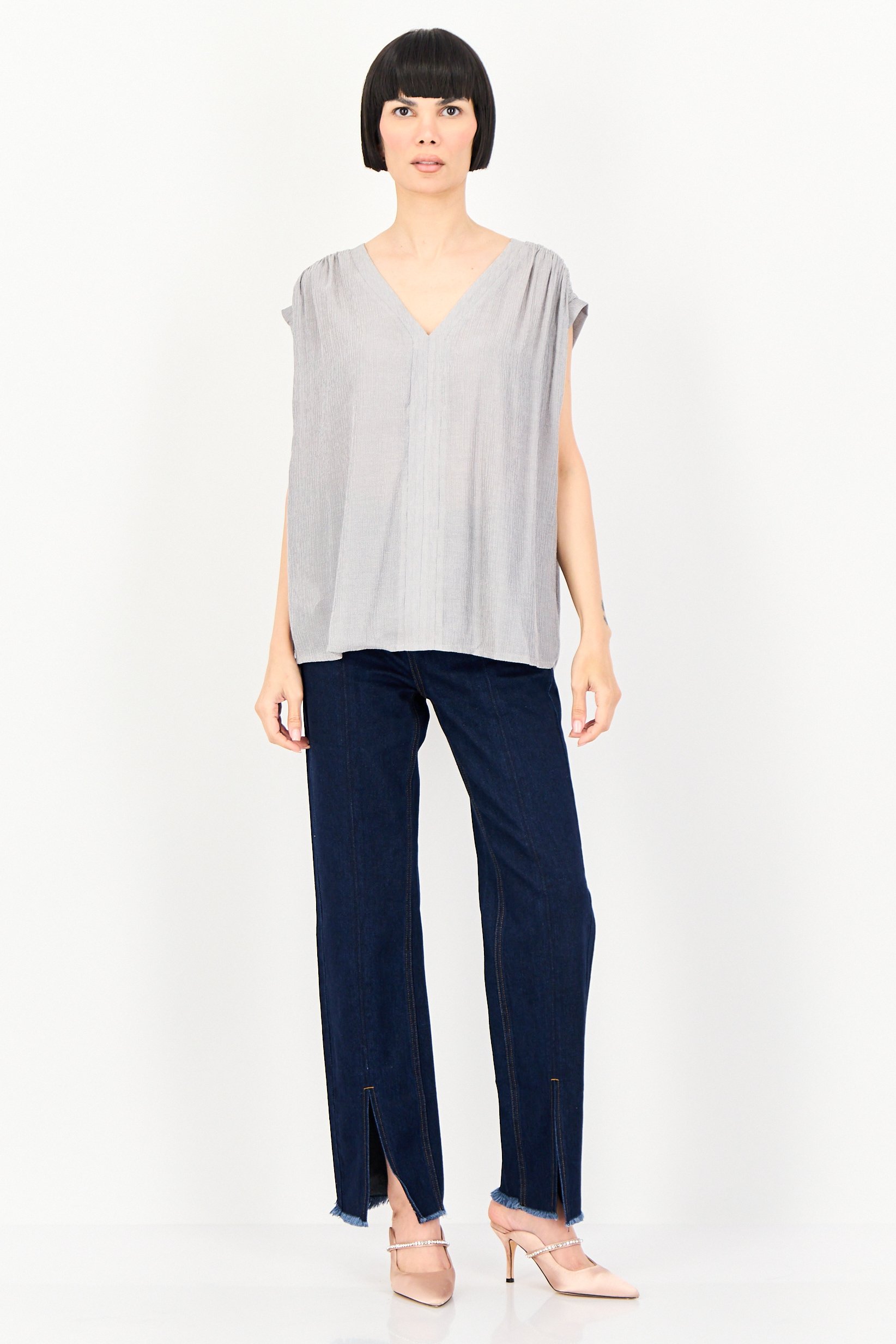 Women V-Neck Textured Sleeveless Tank Top, Grey