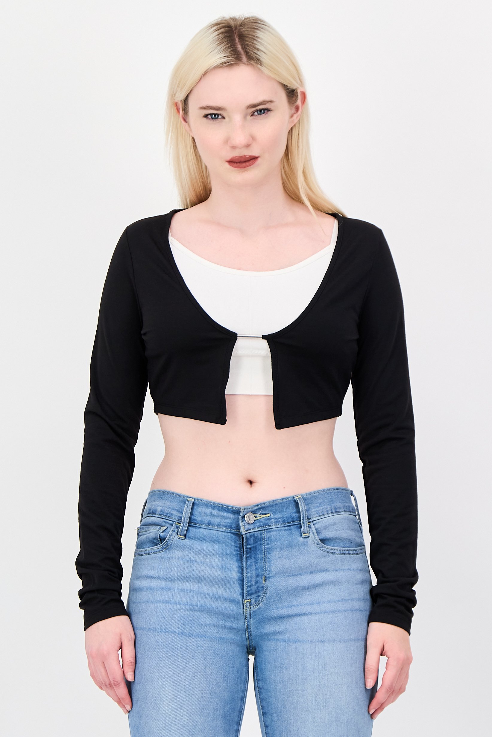 Women Scoop Neck Full Sleeve Plain Top, Black