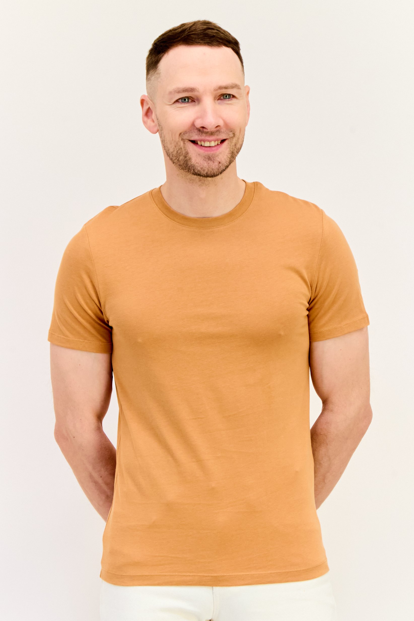 Men Crew Neck Short Sleeves Plain T-Shirt, Rust