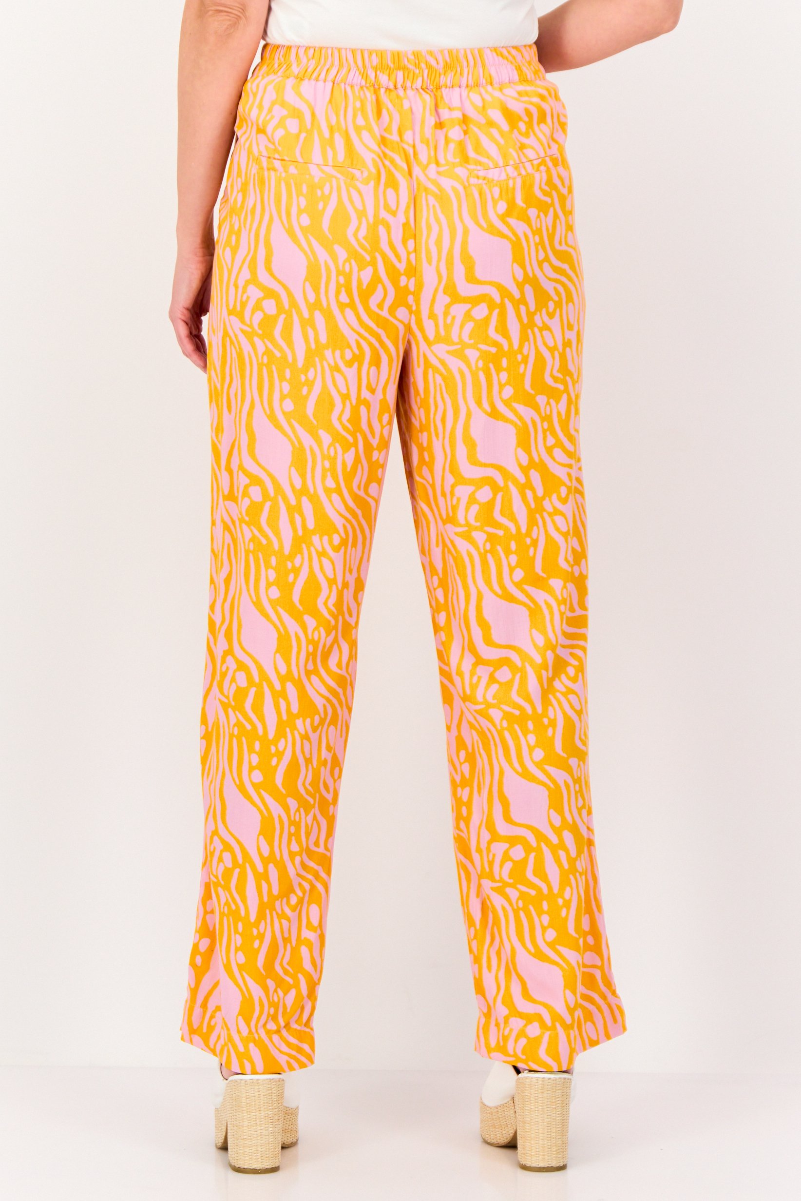 Women Regular Fit High Rise Allover Print Wide Leg Pants Multicolor