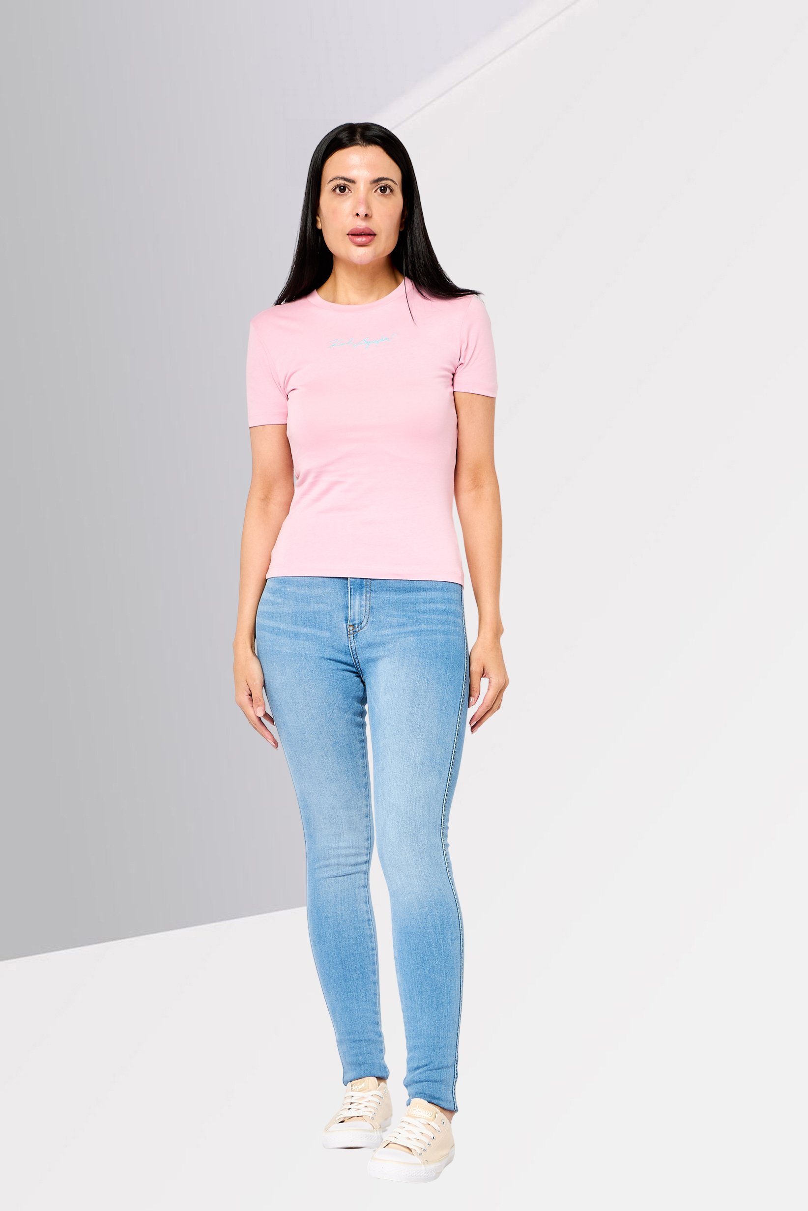 Women Round Neck Short Sleeve Embroidered Logo T-Shirt, Pink