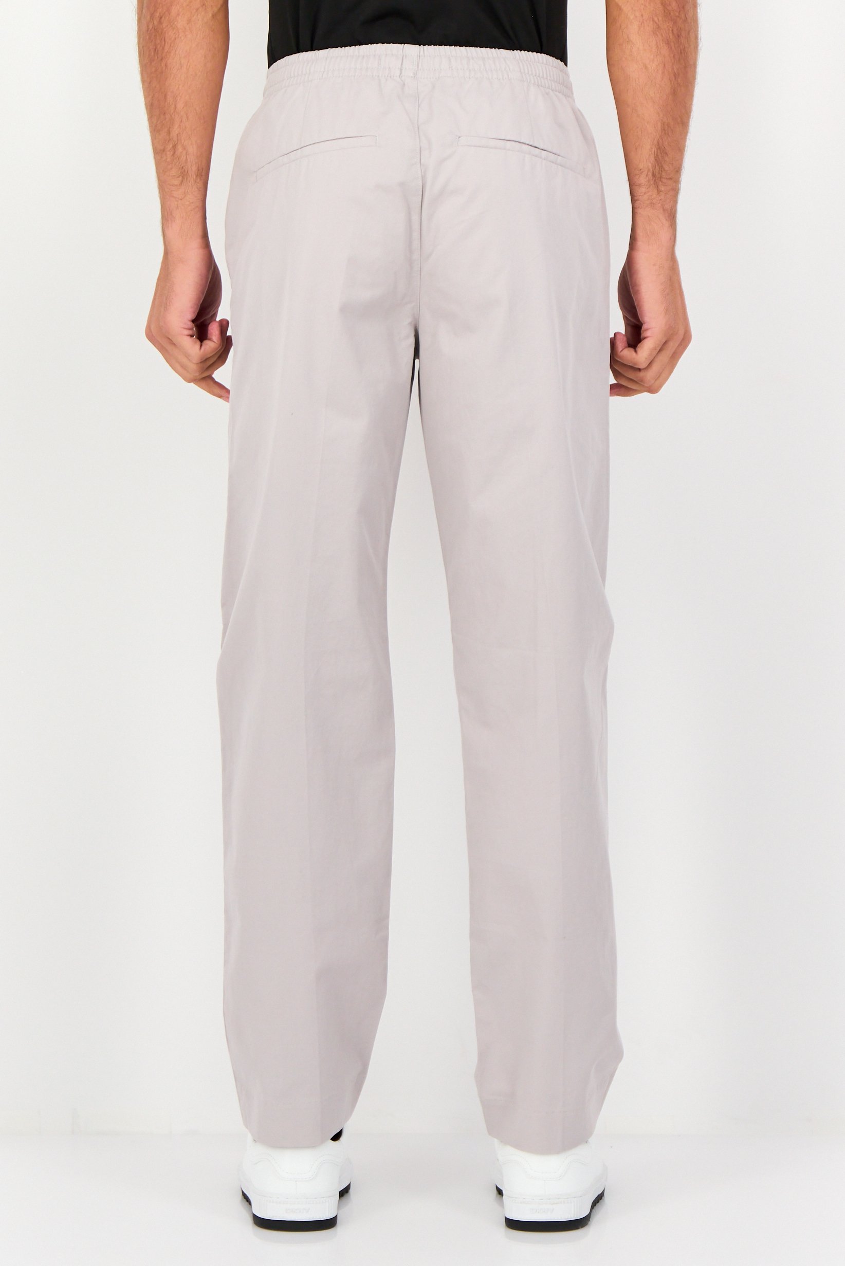 Men Regular Fit Plain Chino Pants, Grey