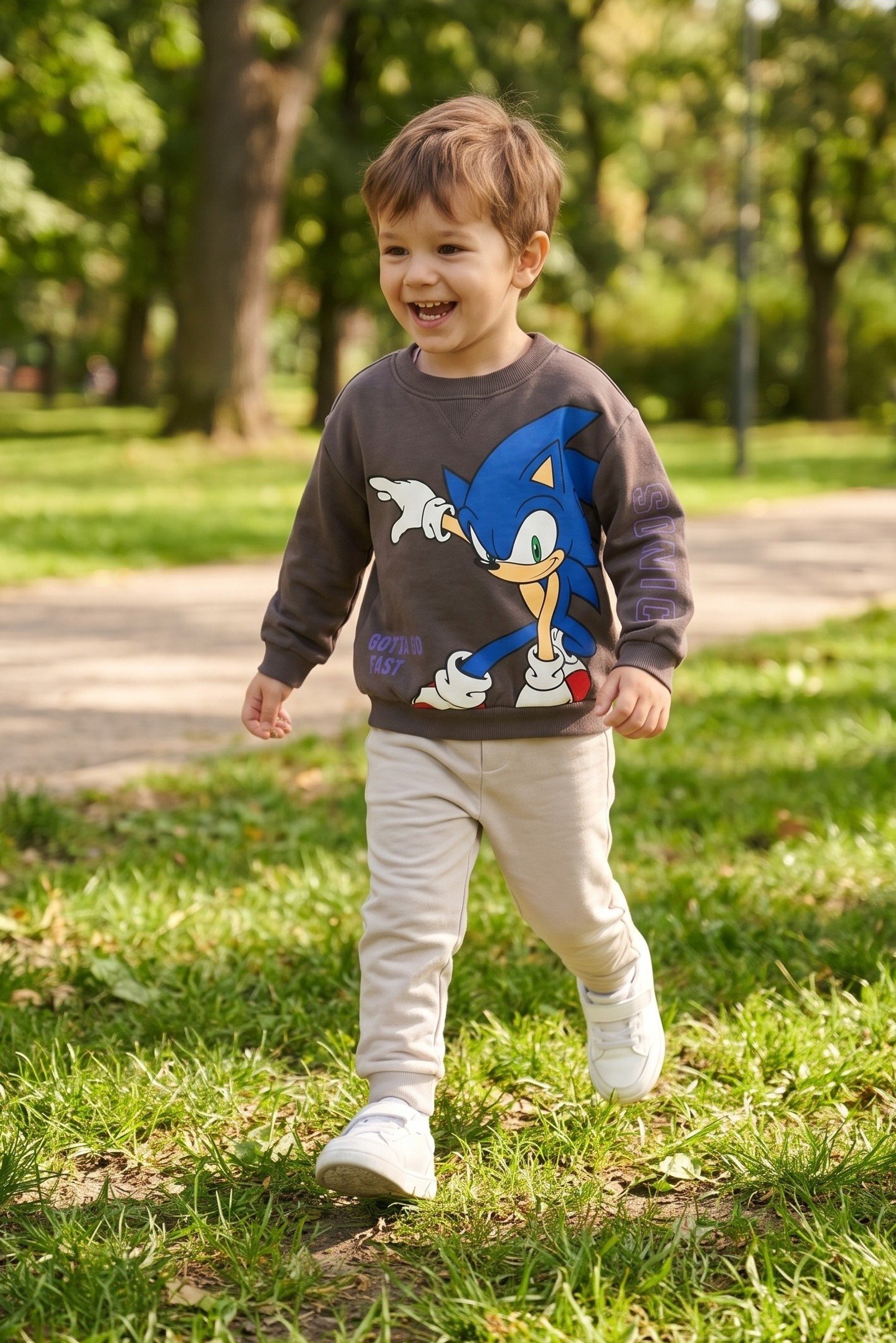 Sonic The Hedgehog x Sega Toddlers Boy Crew Neck Graphic Print Long Sleeve Sweatshirt, Brown