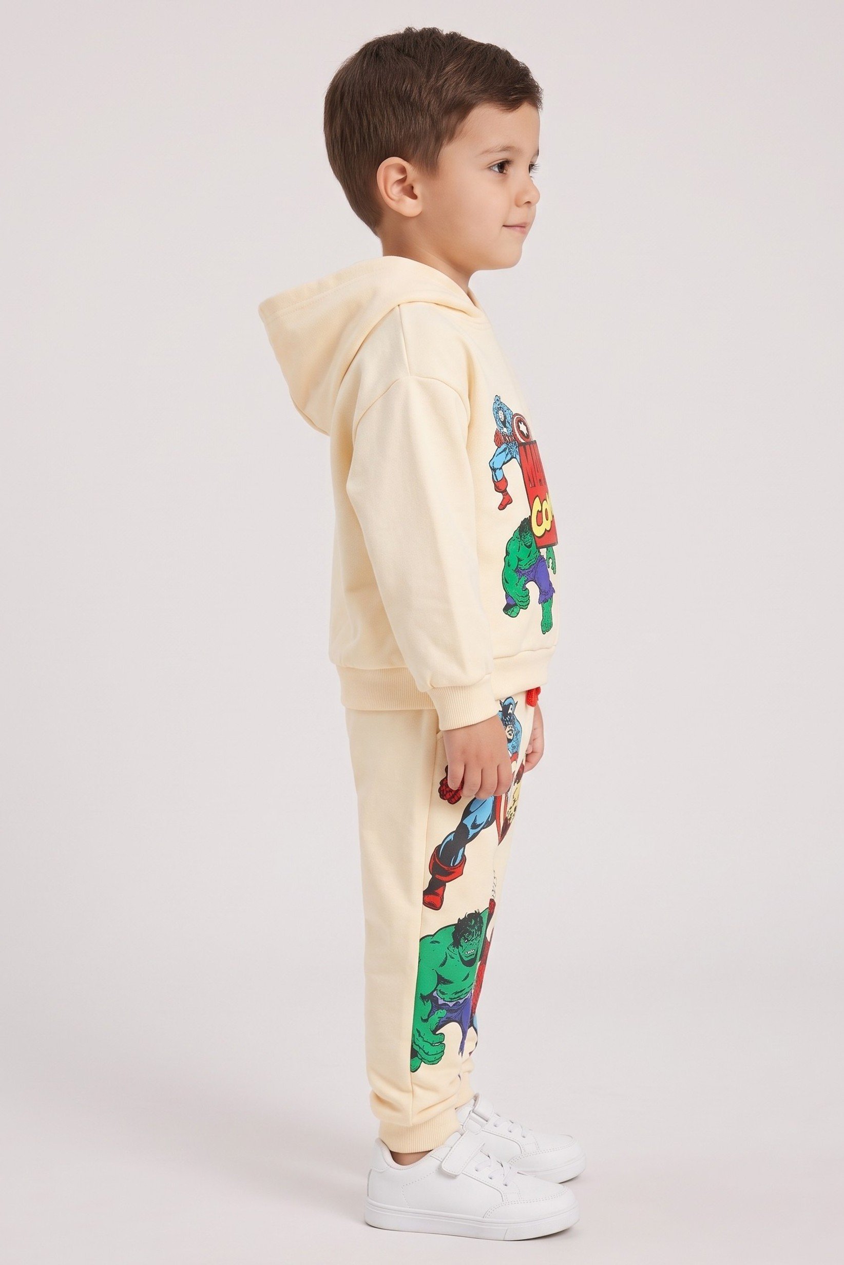 Marvel Comics Toddlers Boy 2 Pieces Graphic Print Hoodie And Sweatpants Set, Multicolor