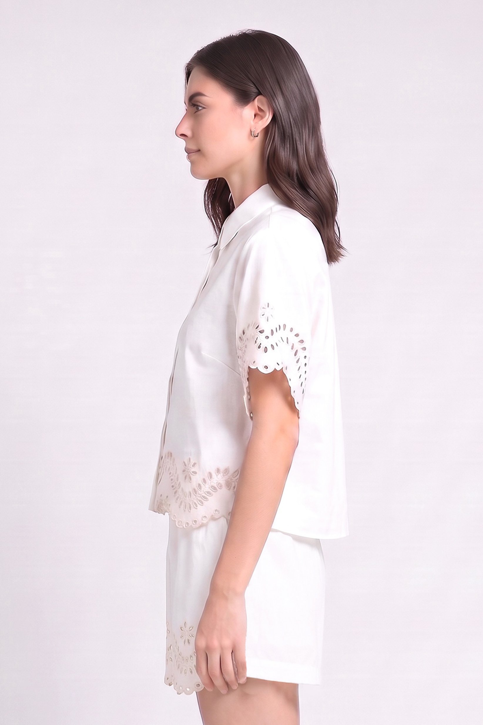 Women 2 Pcs Eyelet Short Sleeve Shirt And Shorts Set, Off-White
