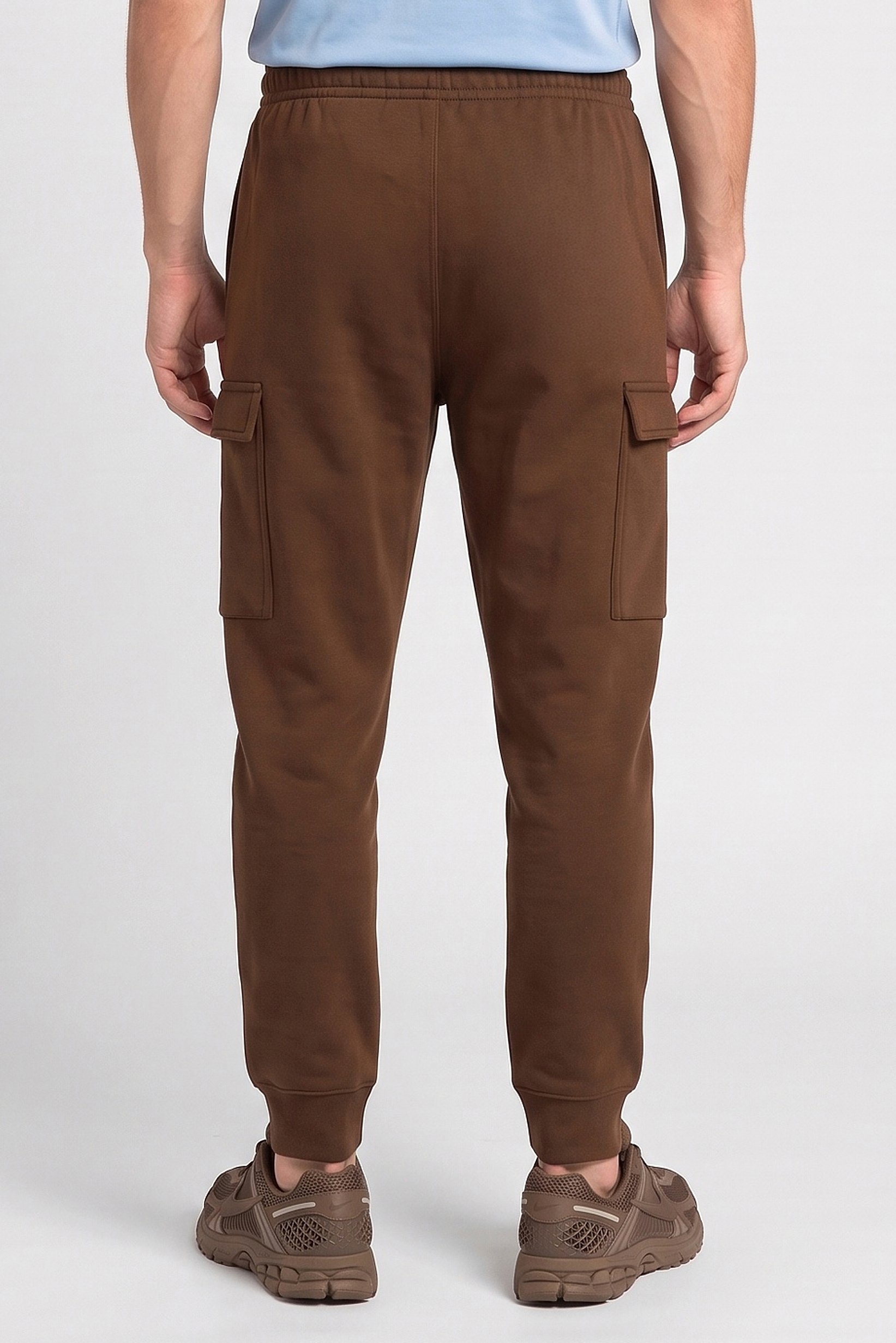 Men Standard Fit Outdoor Sweatpants, Dark Brown