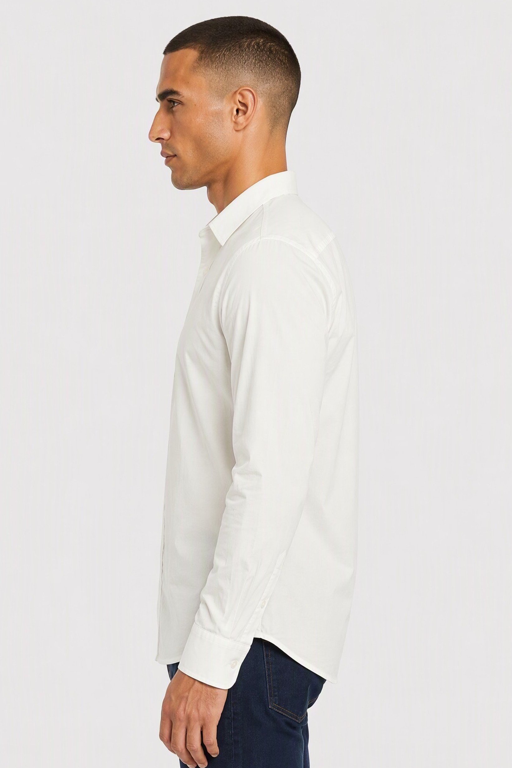 Men Regular Fit Plain Long Sleeve Casual Shirt, White