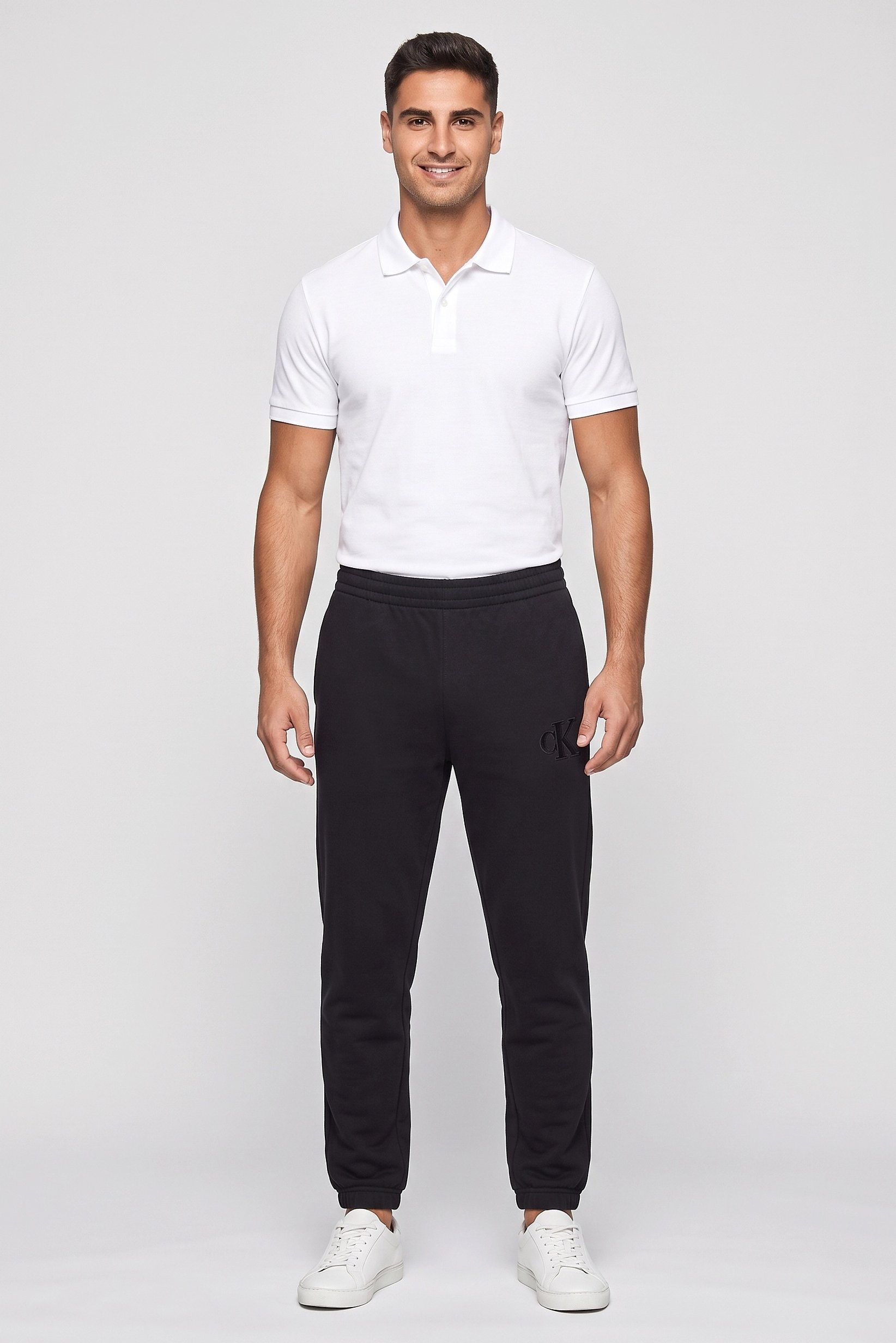 Calvin Klein Jeans Men Regular Fit Embroidered Logo Sweatpants, Black