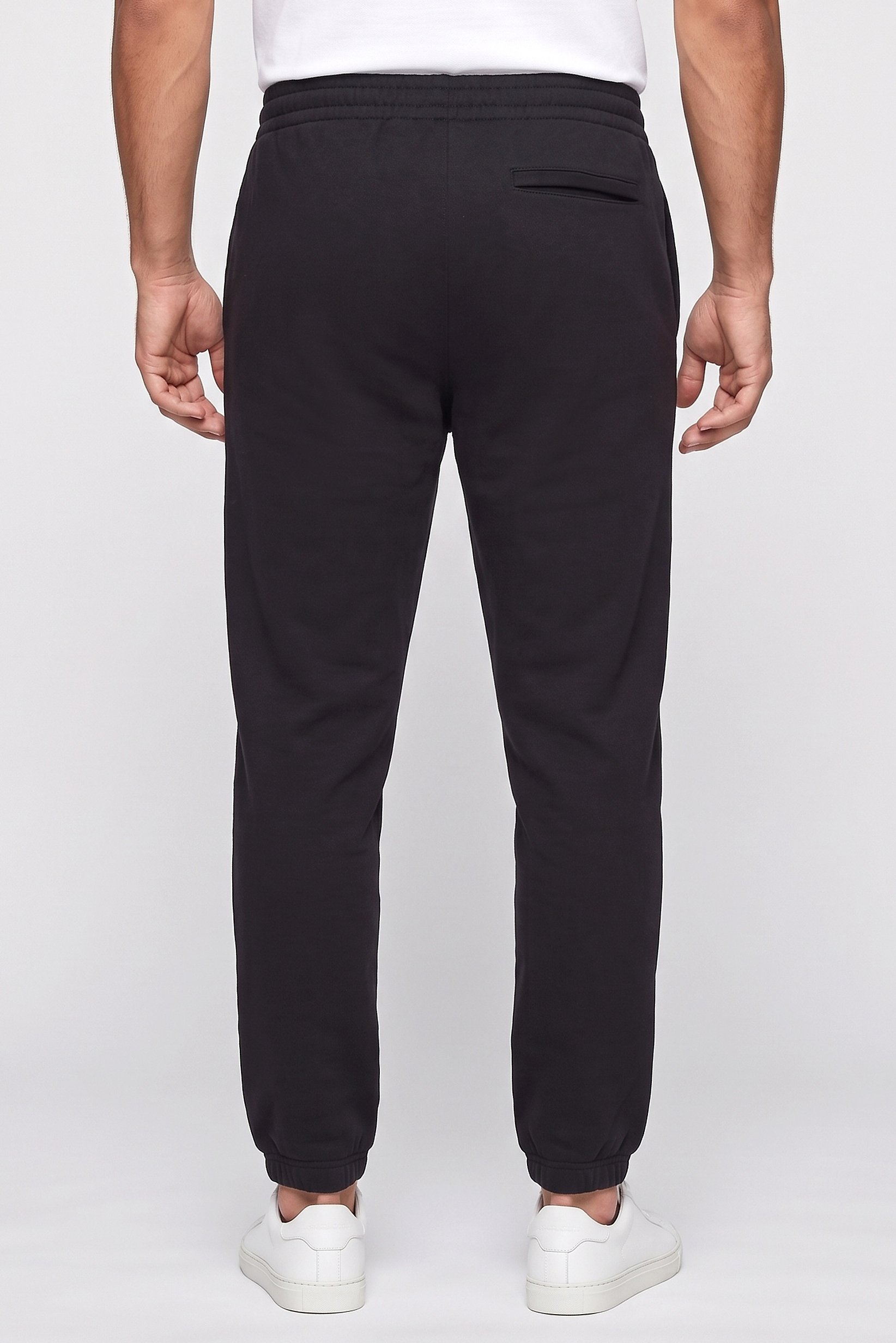 Calvin Klein Jeans Men Regular Fit Embroidered Logo Sweatpants, Black