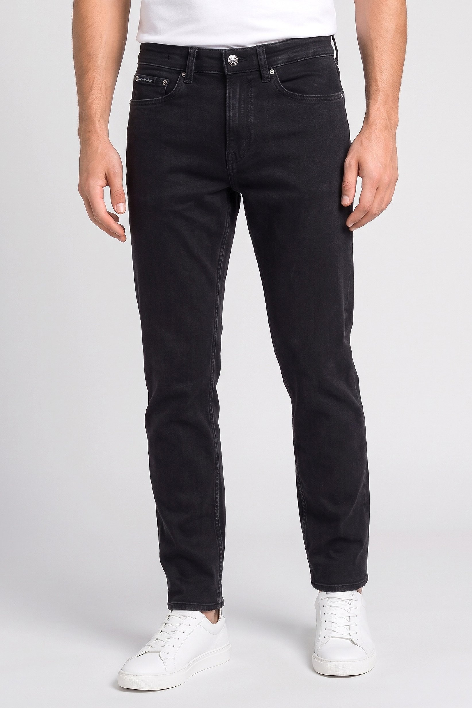 Men Slim Fit Washed Stretchable Jeans, Black