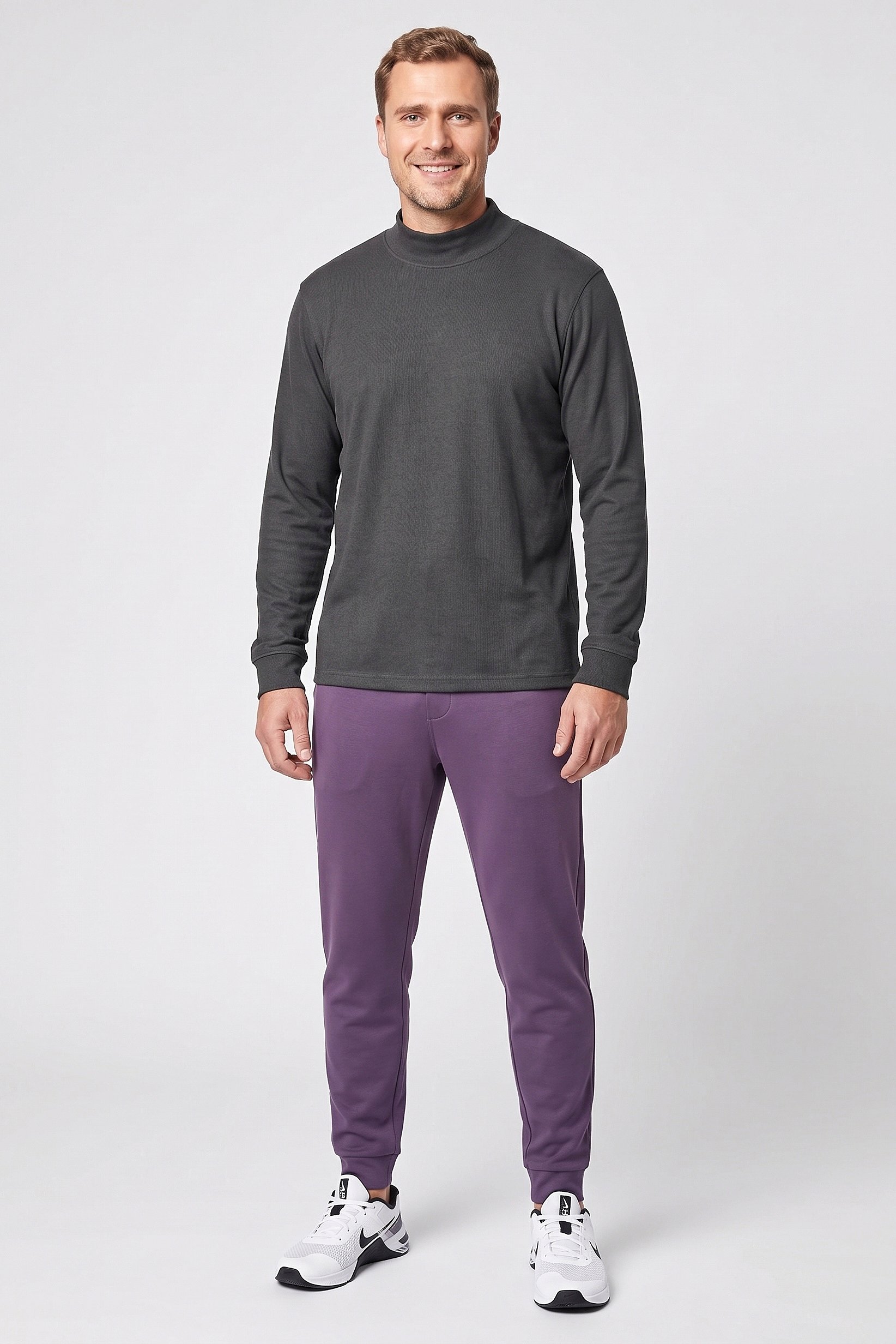 Men Sportswear Fit Long Sleeve Outdoor Sweatshirt, Dark Grey