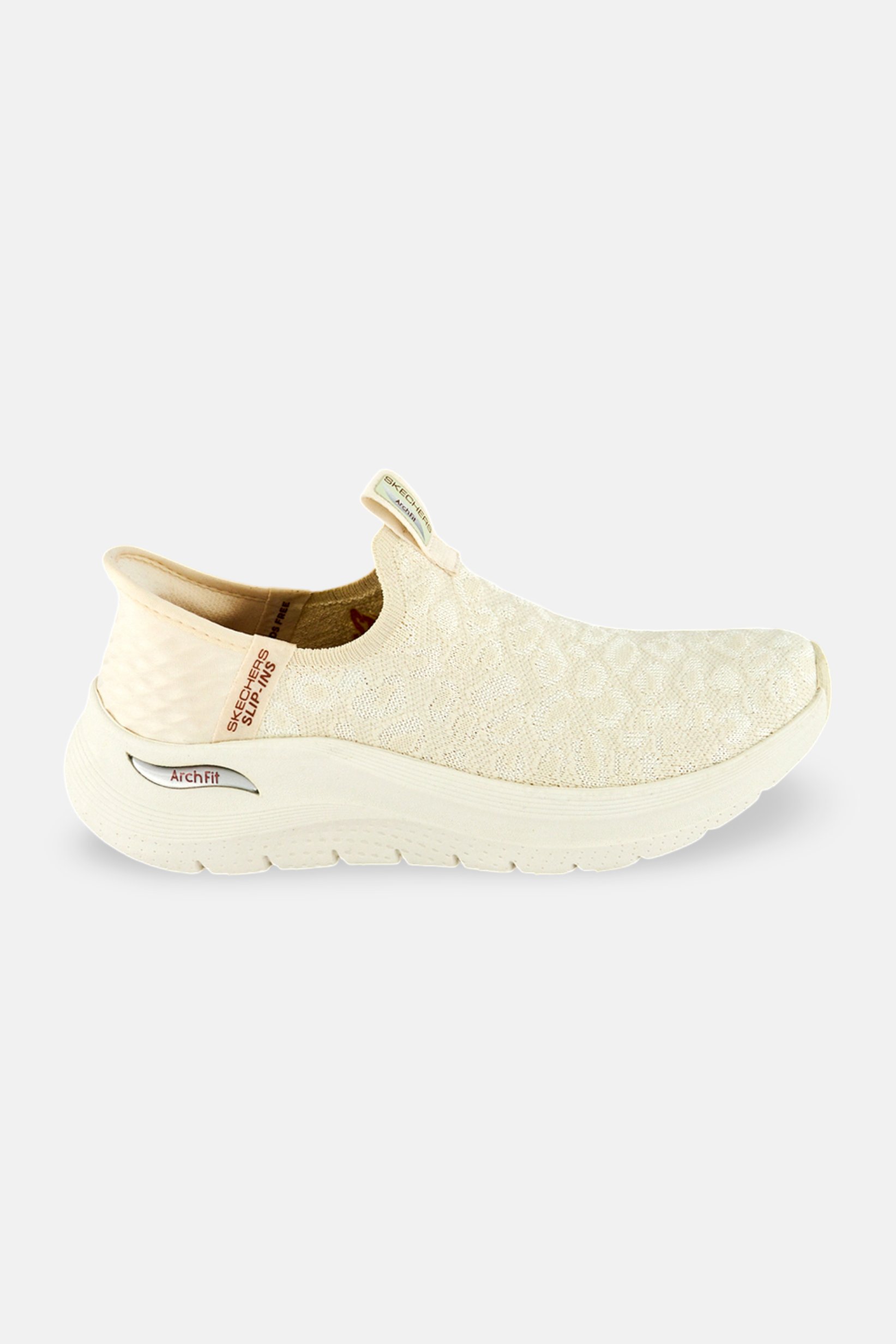 Women Arch Fit 2,0 Slip On Outdoor Shoes, Off White