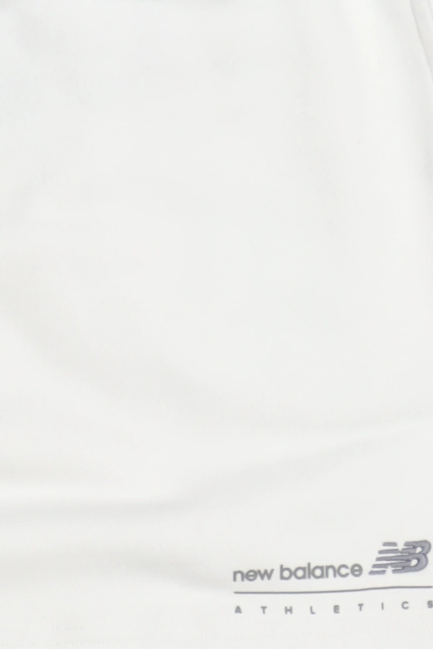 Men Relaxed Fit 7 Inseam Outdoor Shorts, White