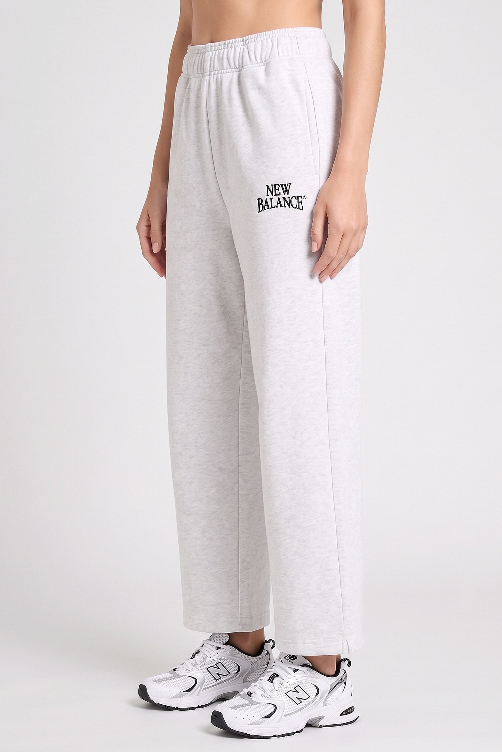 Women Relaxed Fit Outdoor Track Pants, Light Grey