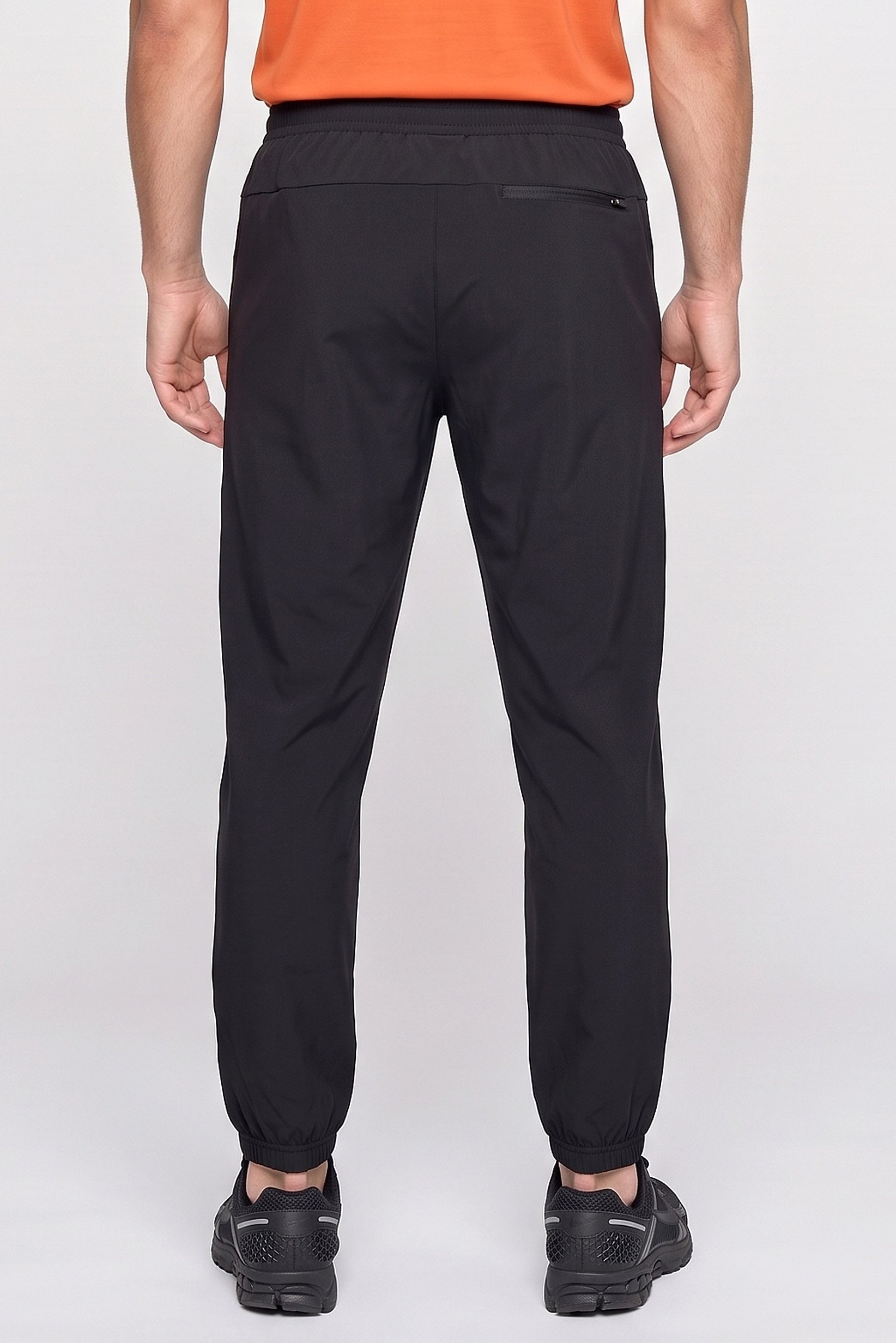 Men Sportswear Fit Outdoor Training Pants, Black