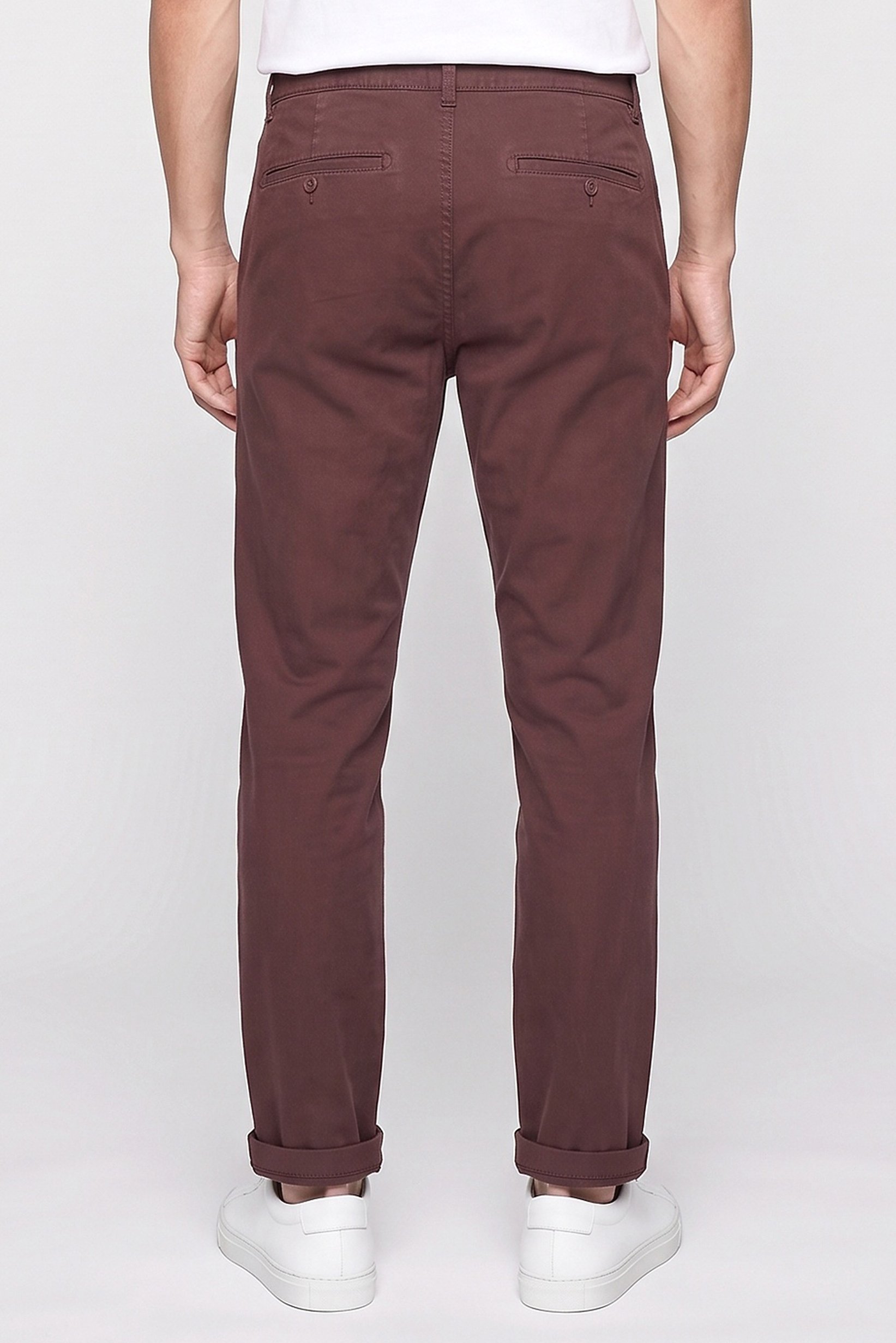 Men Slim Fit Solid Chino Pants, Dark Maroon