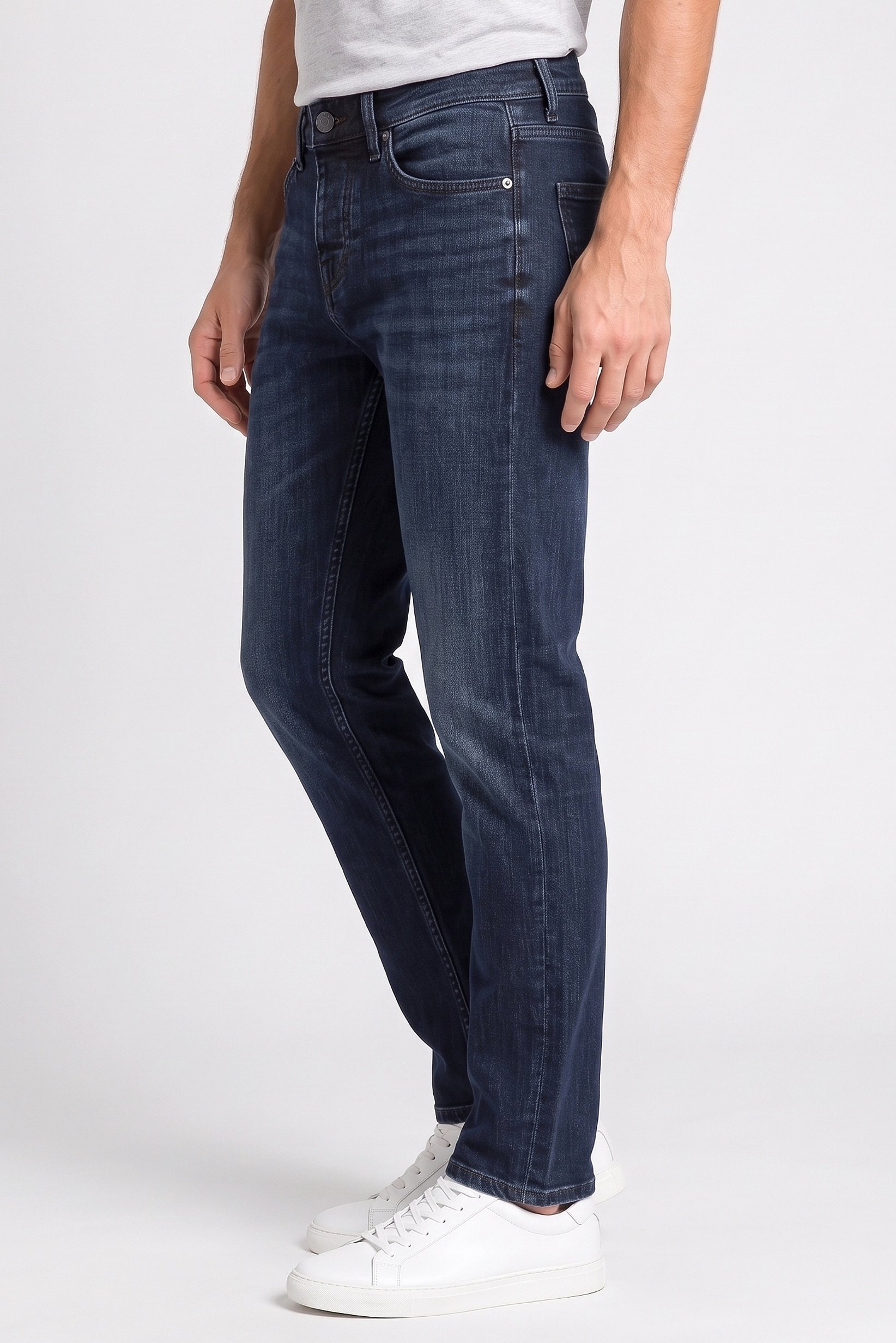 Men Straight Fit Washed Stretchable Jeans, Navy