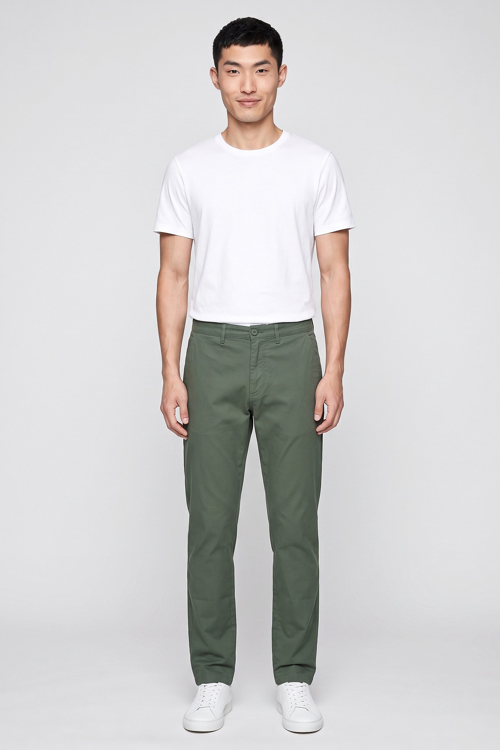 Men Slim Fit Solid Chino Pants, Green