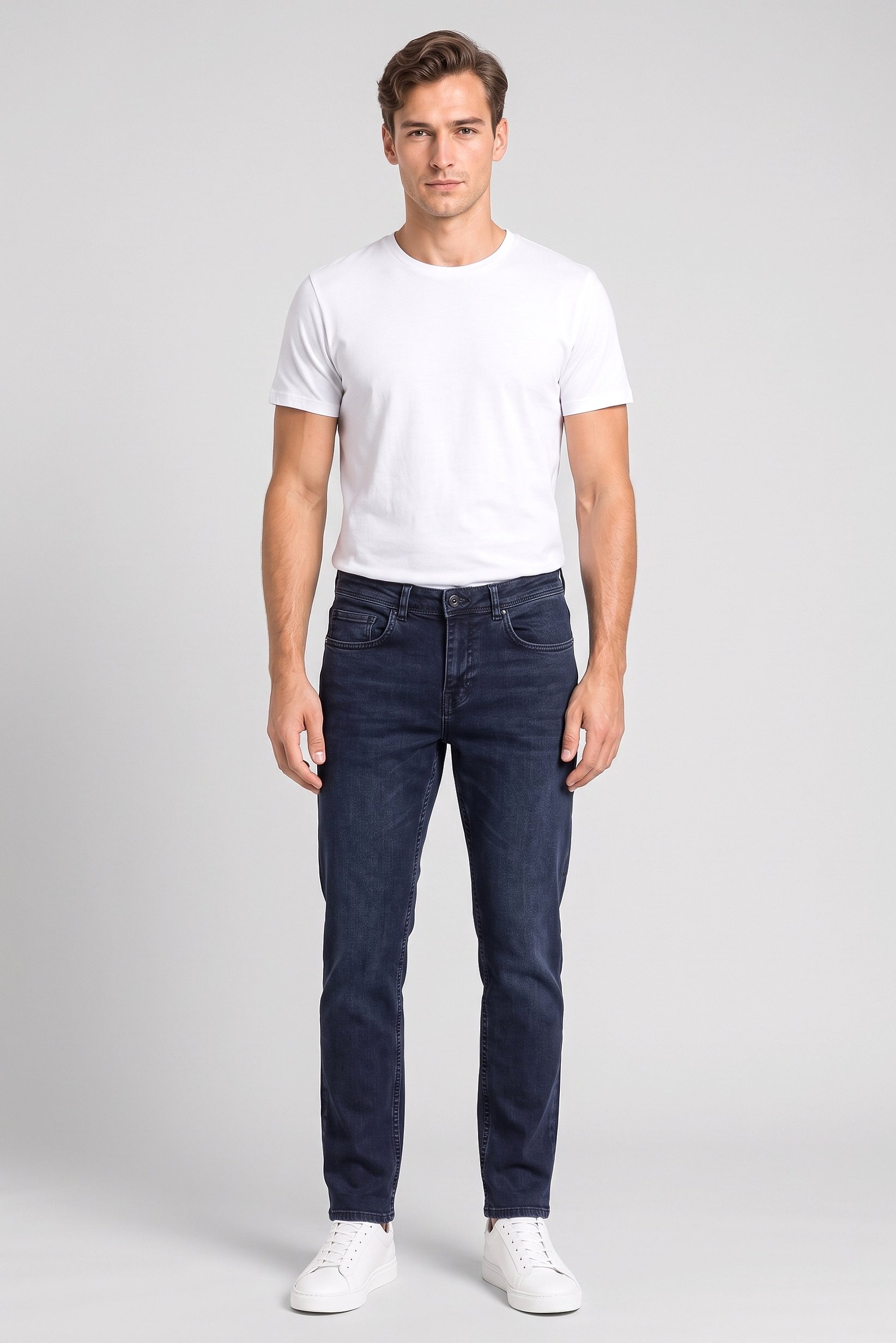 Men Slim Fit Solid Stretchable Jeans, Navy