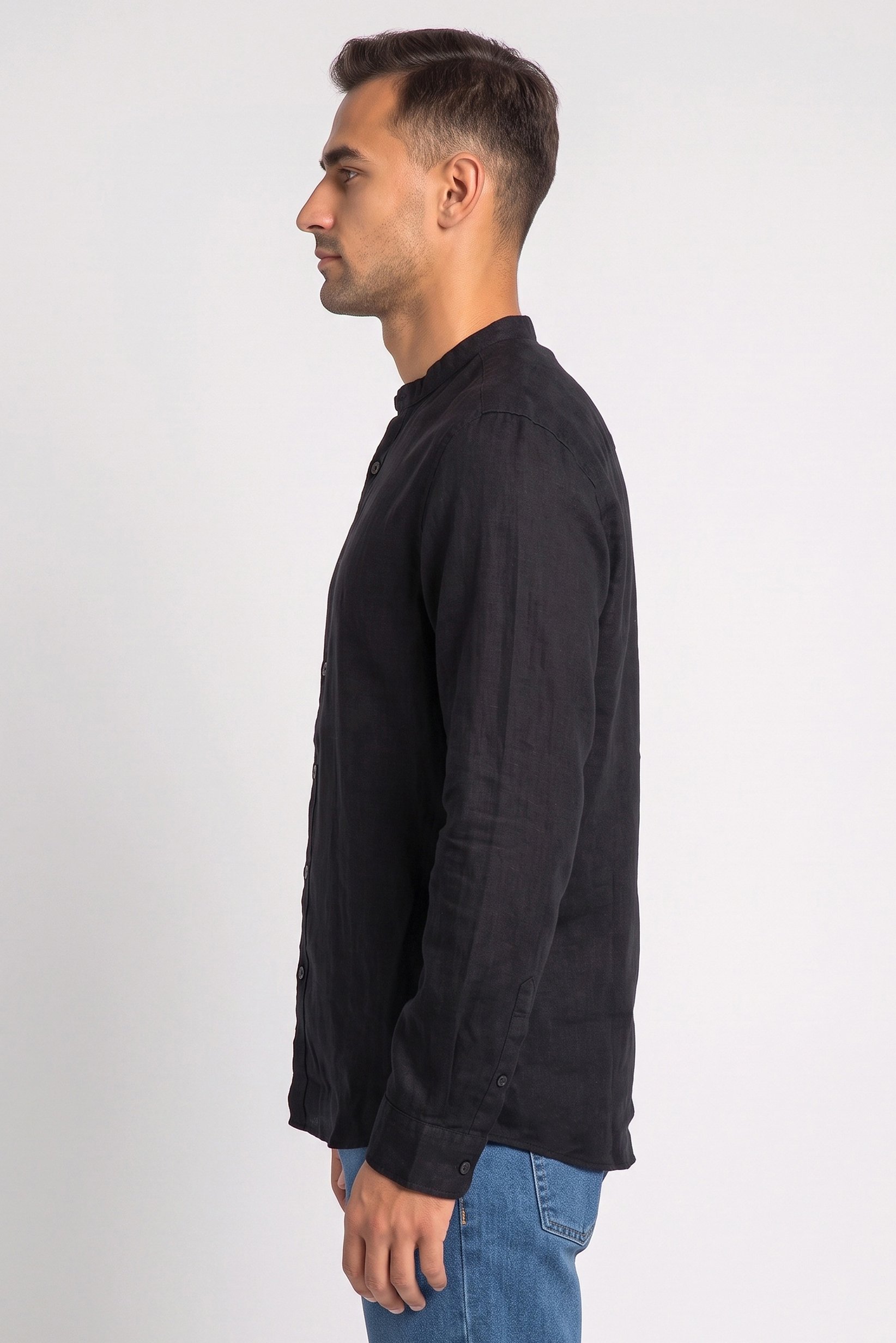 Men Regular Fit Plain Long Sleeve Casual Shirt, Black