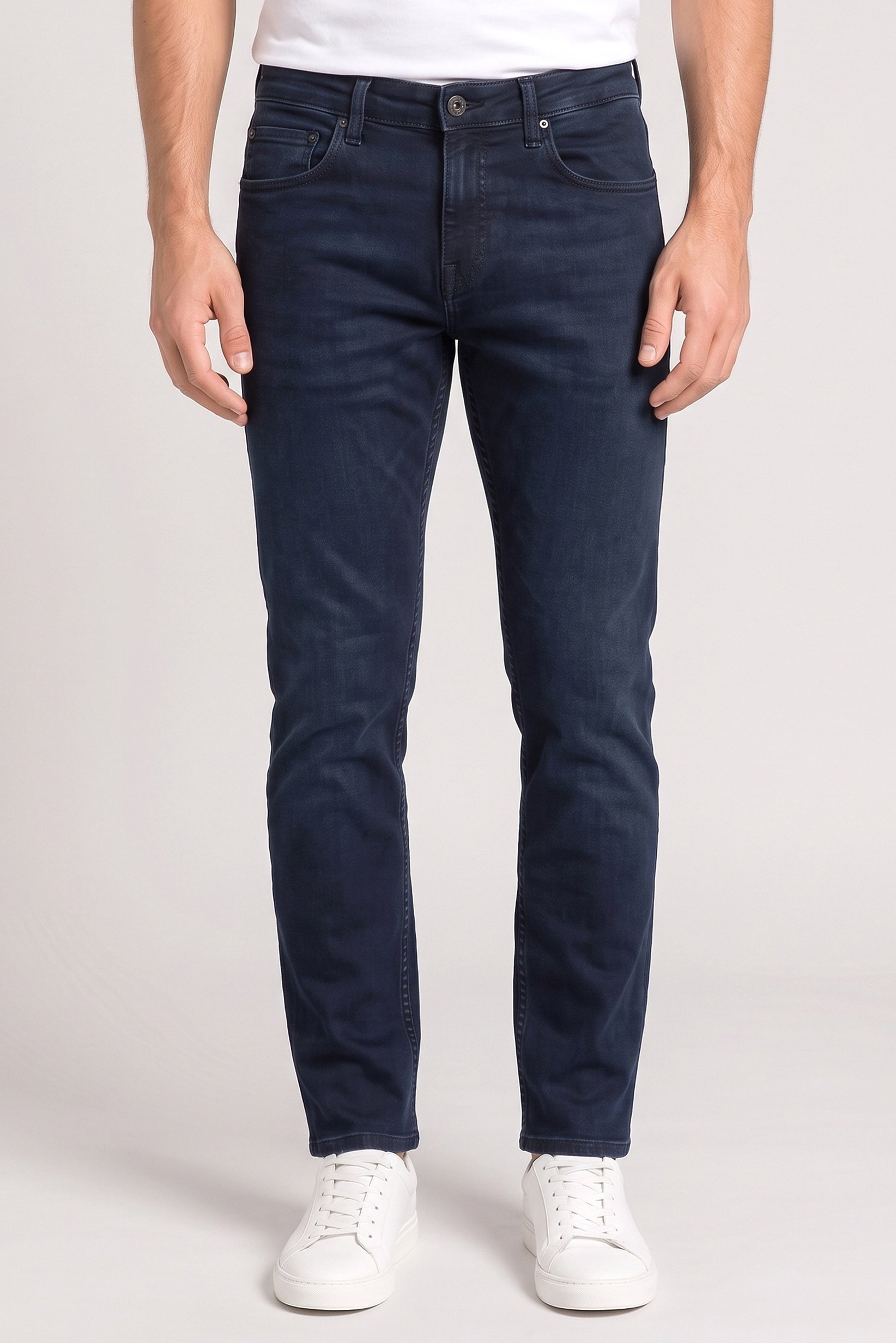 Men Slim Fit Solid Stretchable Jeans, Deep Navy
