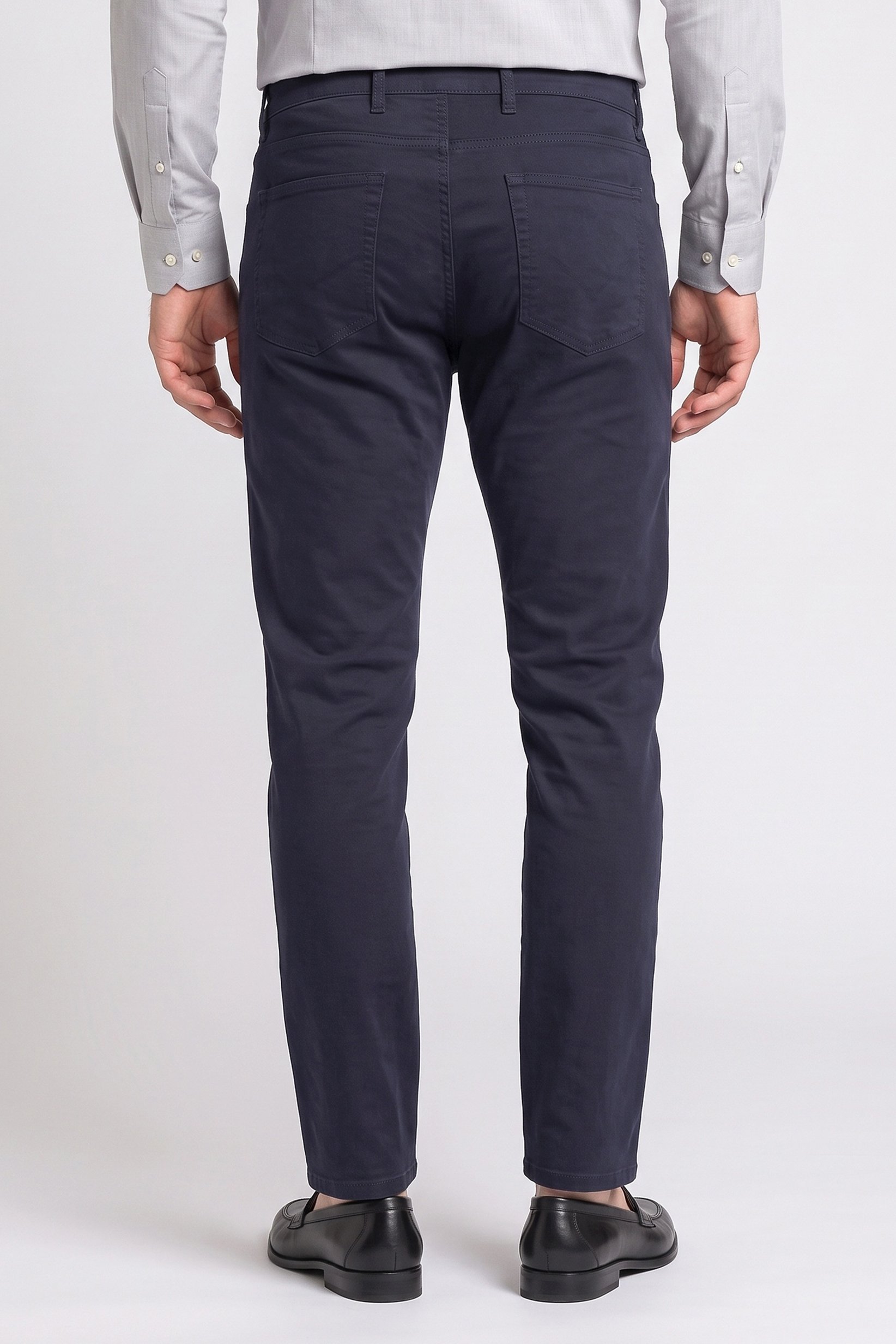 Men Regular Fit Solid Chino Pants, Dark Navy
