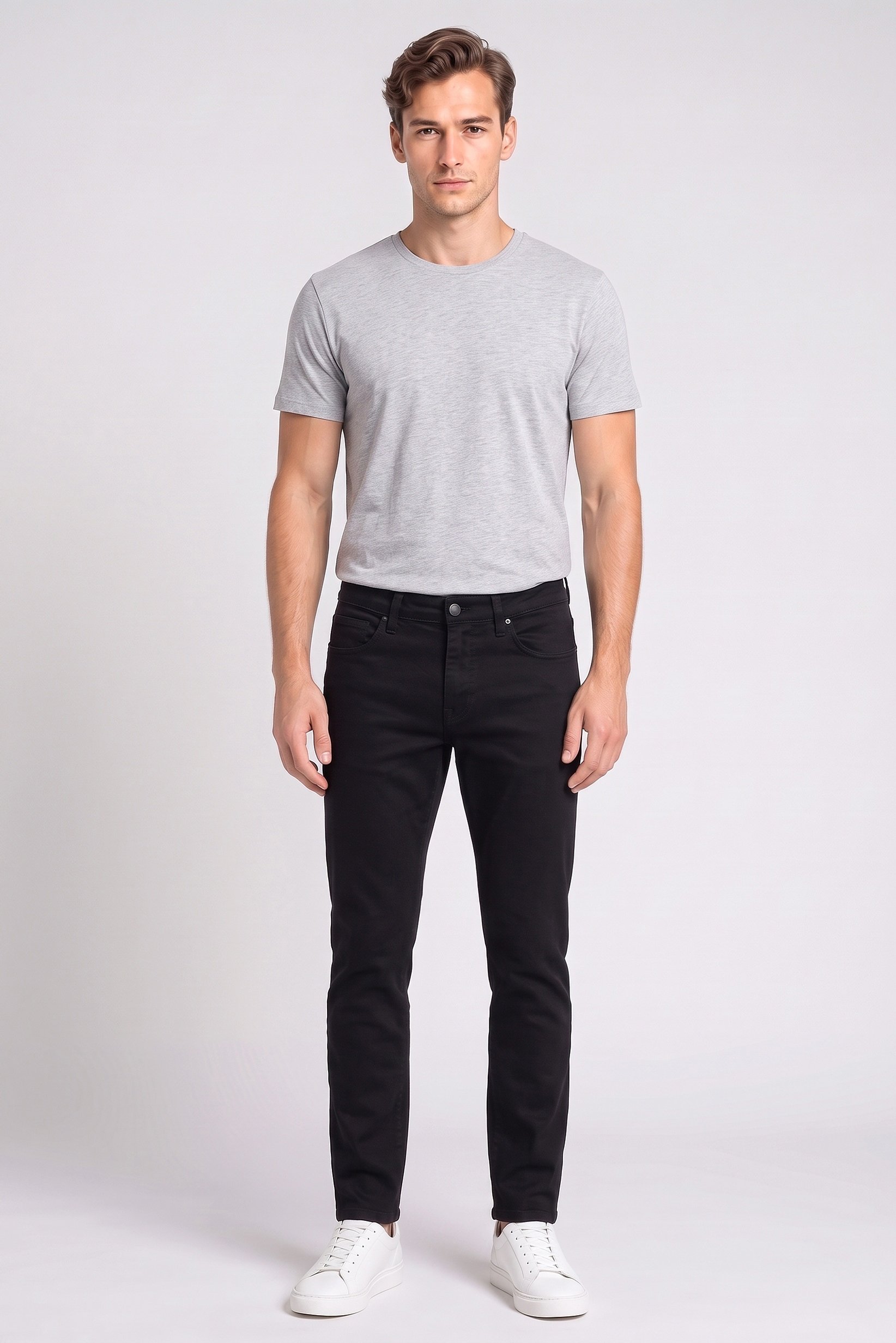 Men Regular Fit Plain Chino Pants, Black