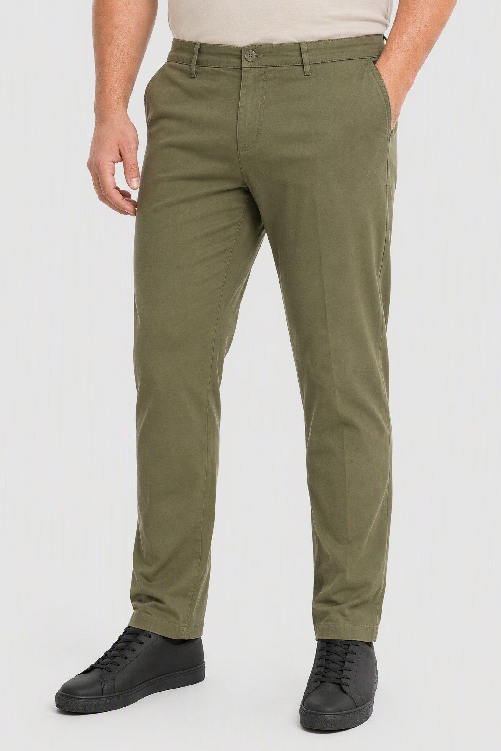 Men Slim Fit Solid Chino Pants, Olive