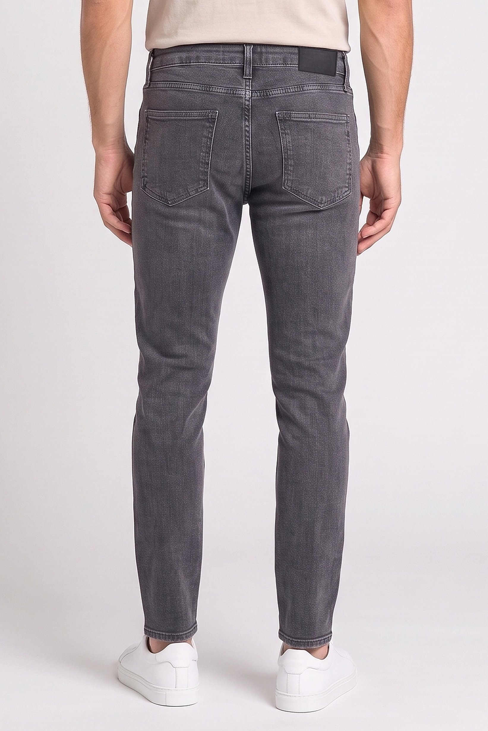 Men Slim Fit Solid Stretchable Jeans, Charcoal Grey