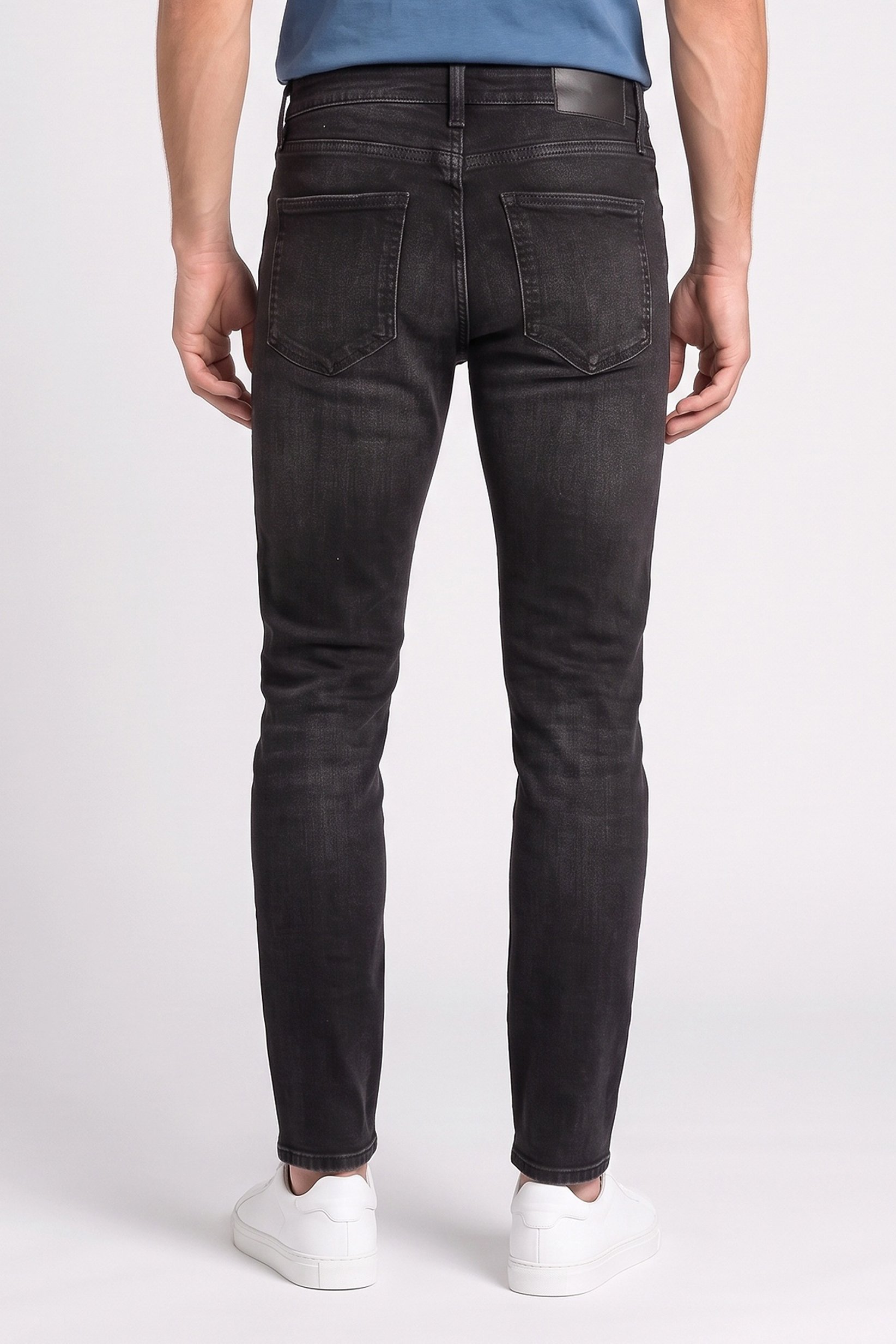Men Slim Fit Solid Stretchable Jeans, Black