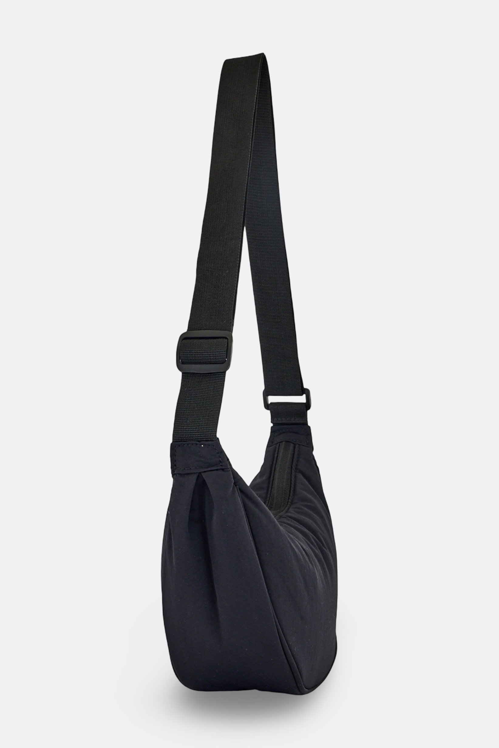 Men Plain Cross Body Bag, Black