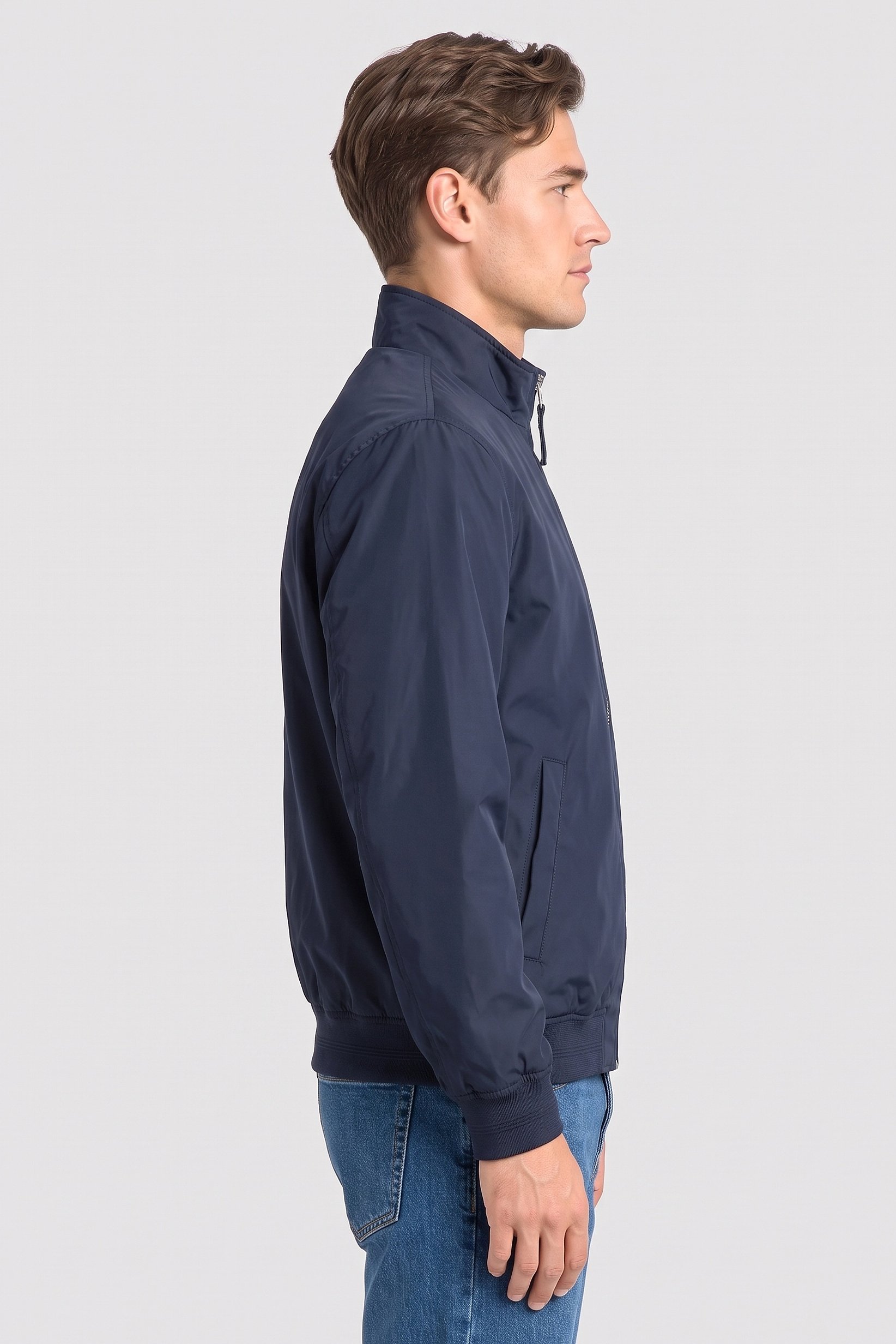 Men Solid Windbreaker Jacket, Navy