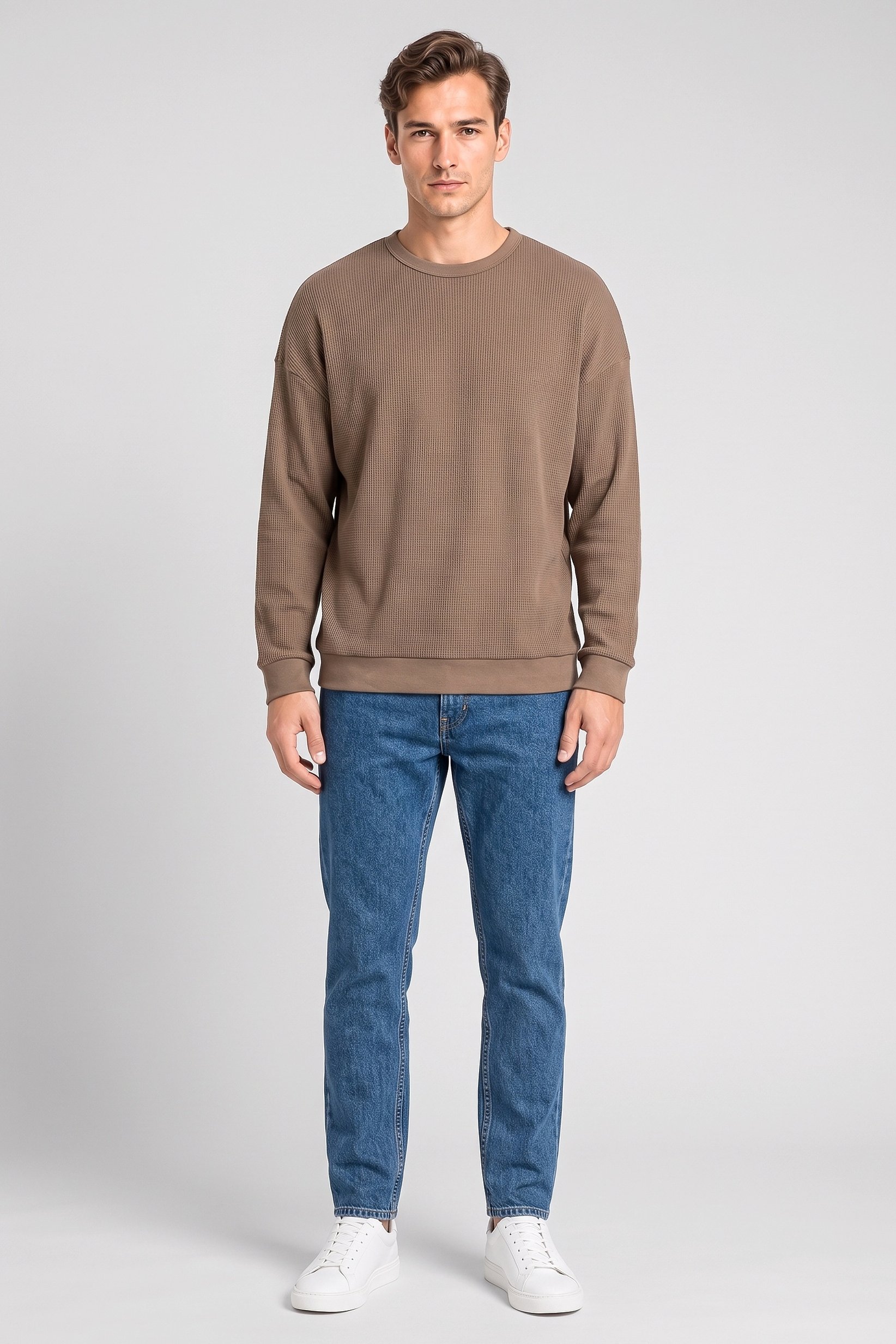 Men Crew Neck Textured Long Sleeve Sweatshirt, Brown