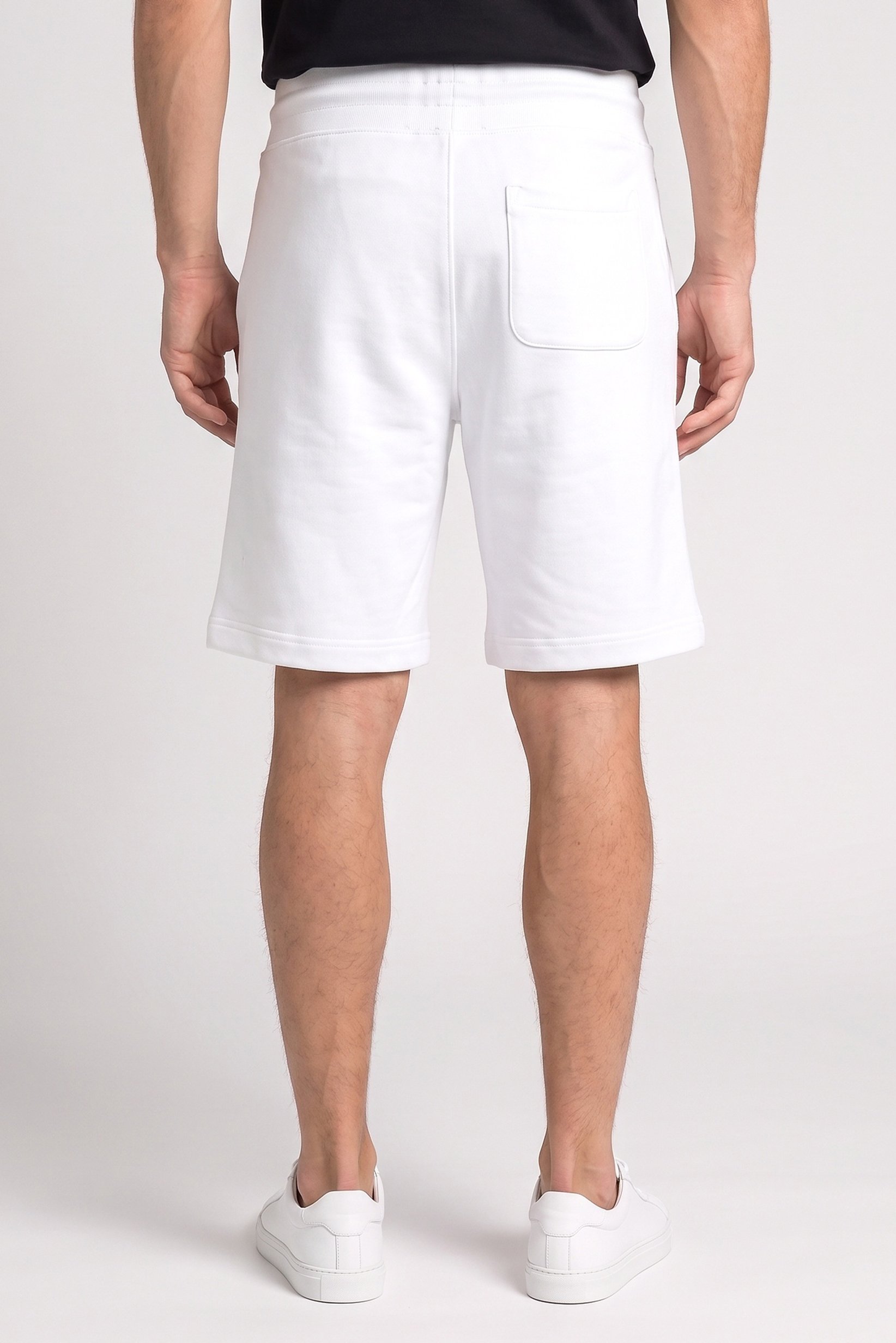 Men Solid Basic Shorts, White