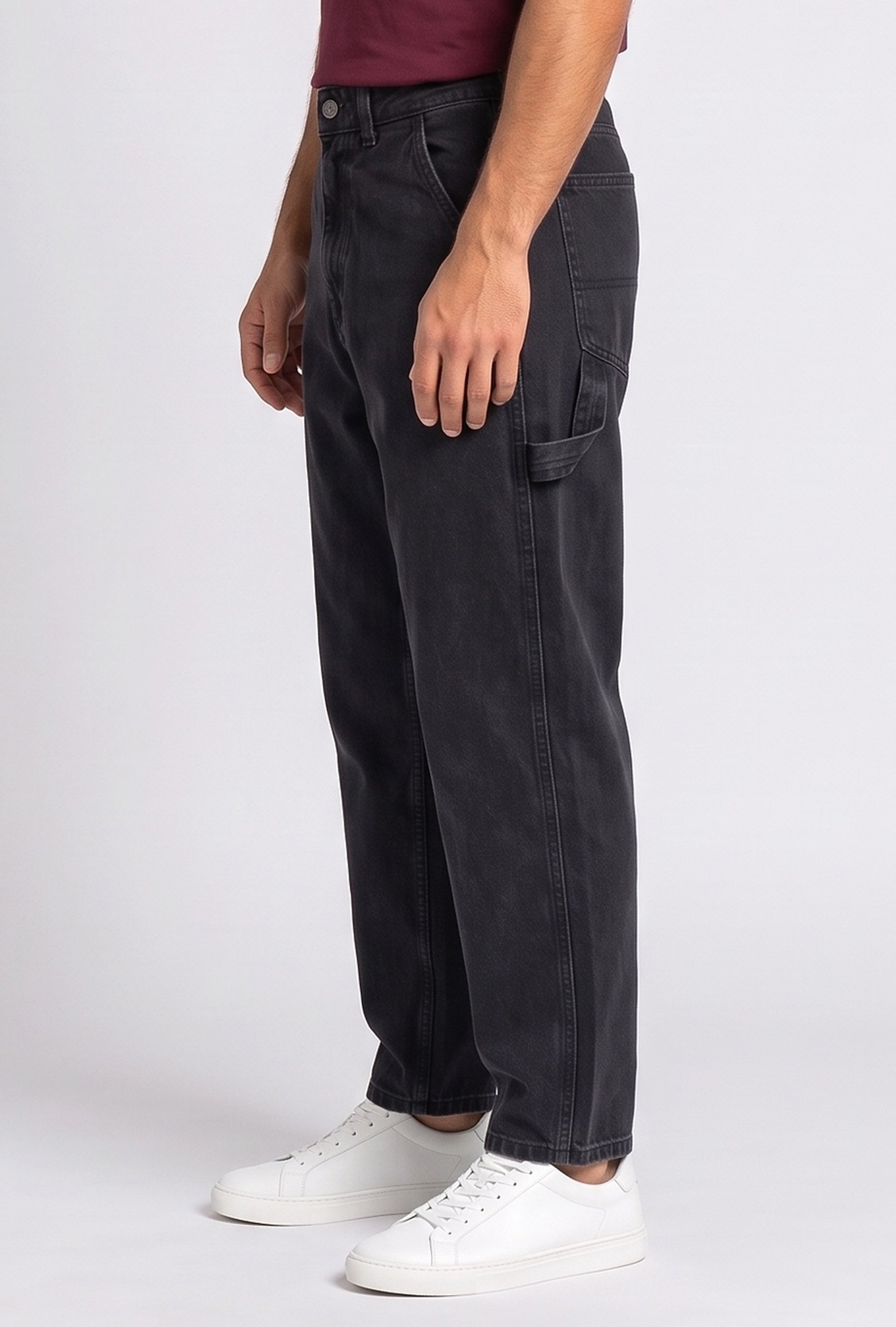 Men Skater Fit Washed Non Stretchable Jeans, Black