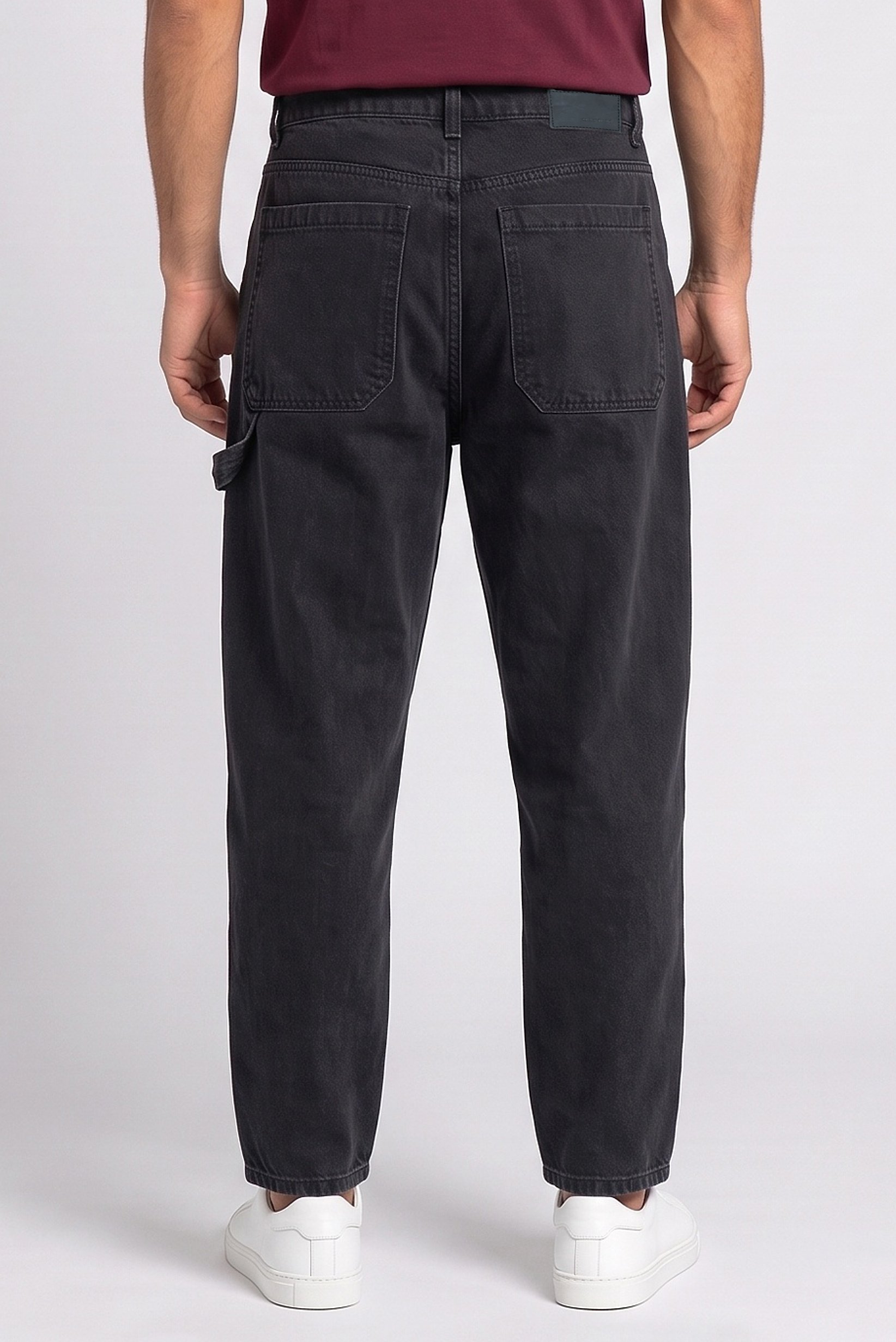 Men Skater Fit Washed Non Stretchable Jeans, Black