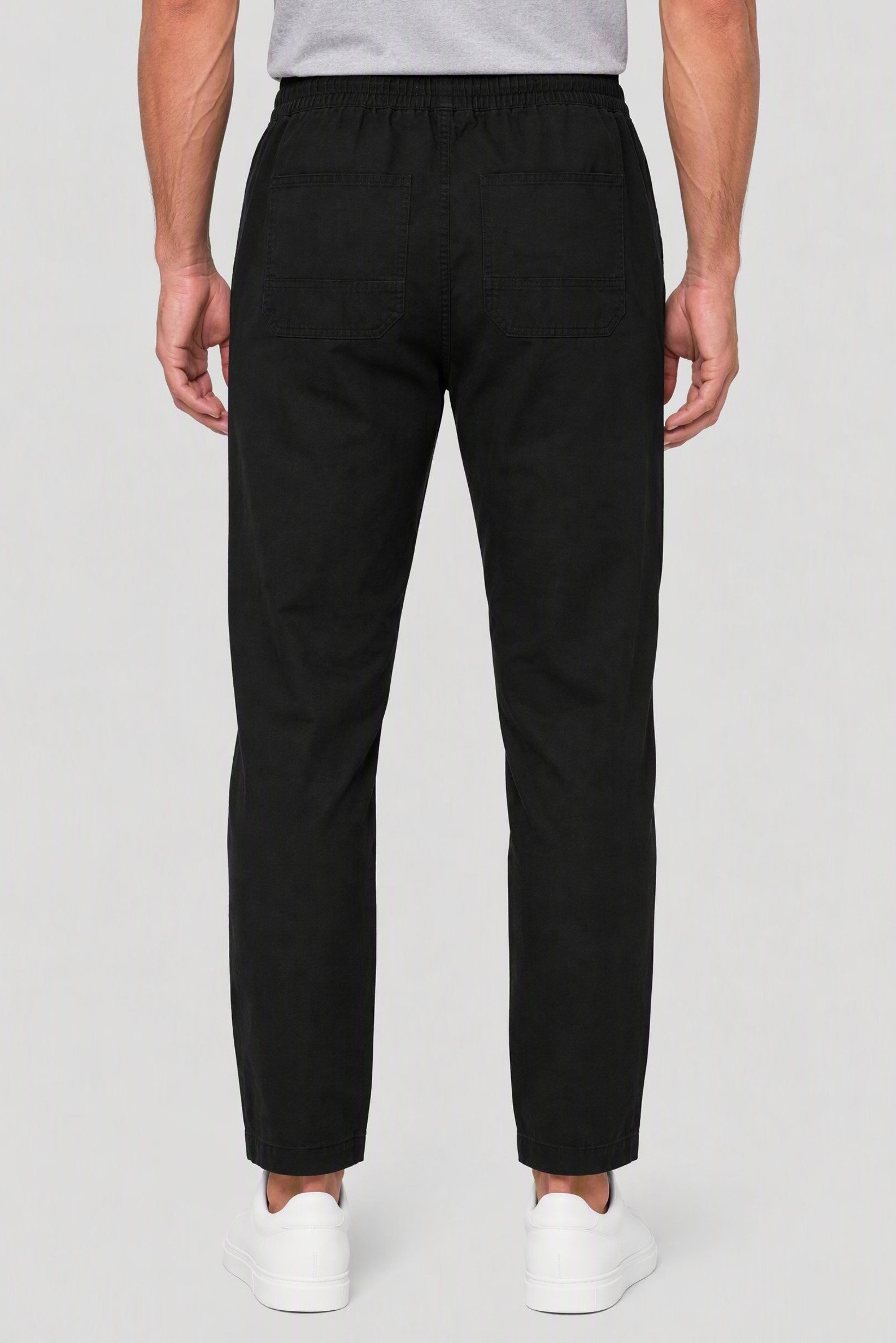 Men Regular Fit Solid Straight Leg Pants, Black