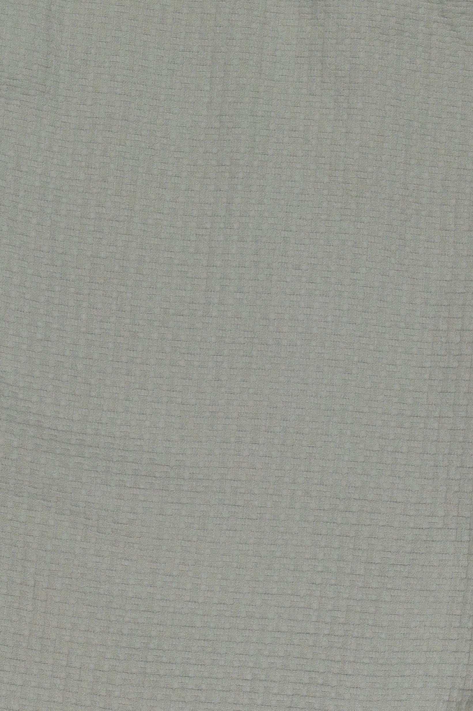 Men Textured Basic Shorts, Sage Green