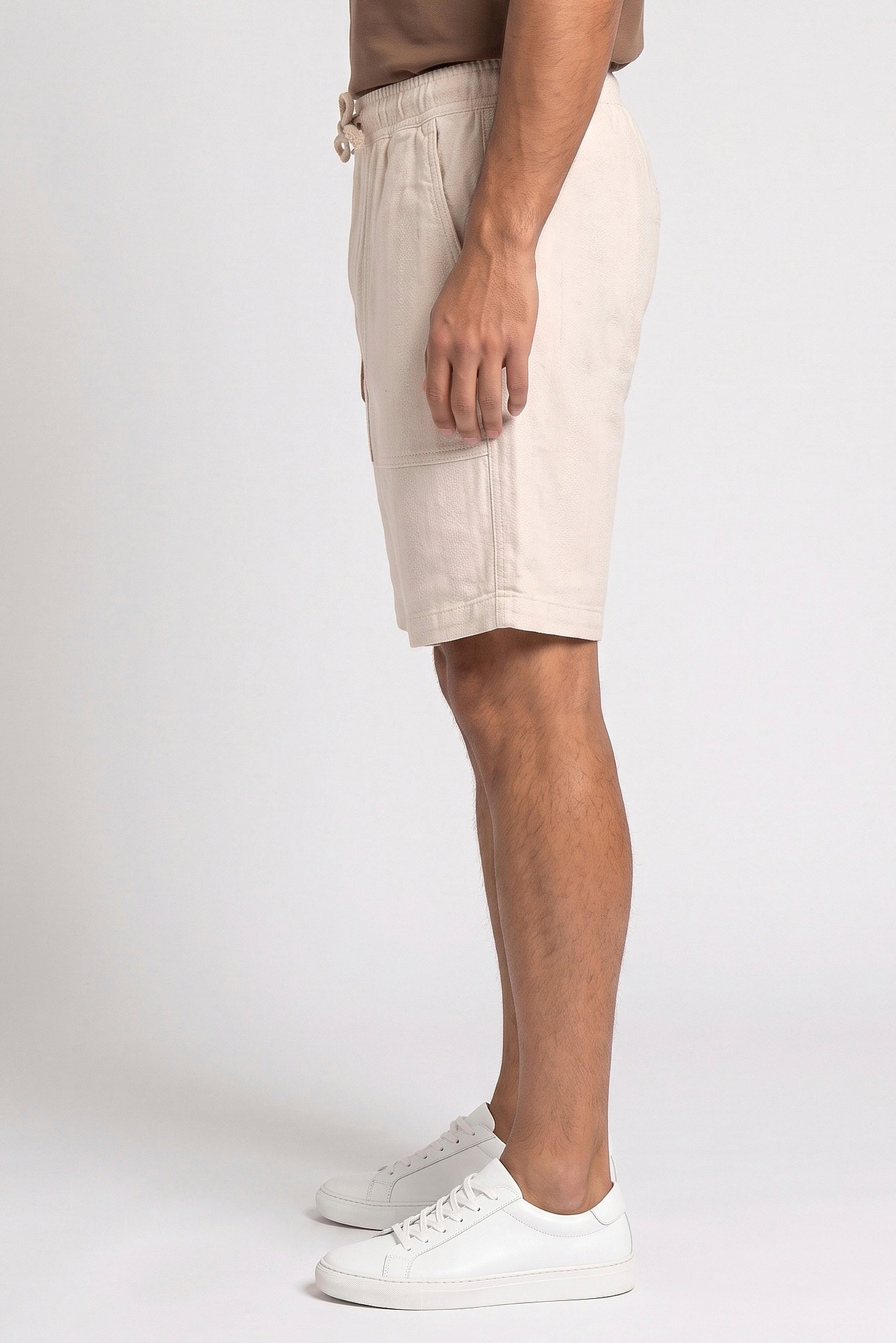 Men Textured Basic Short, Beige