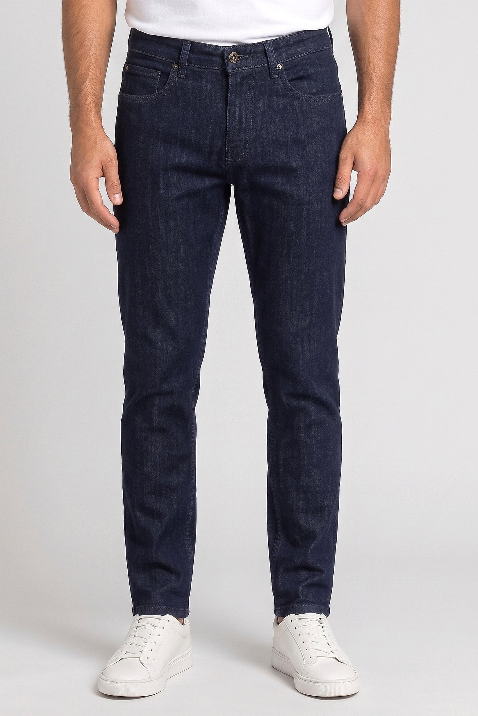 Men Slim Fit Solid Stretchable Jeans, Dark Navy