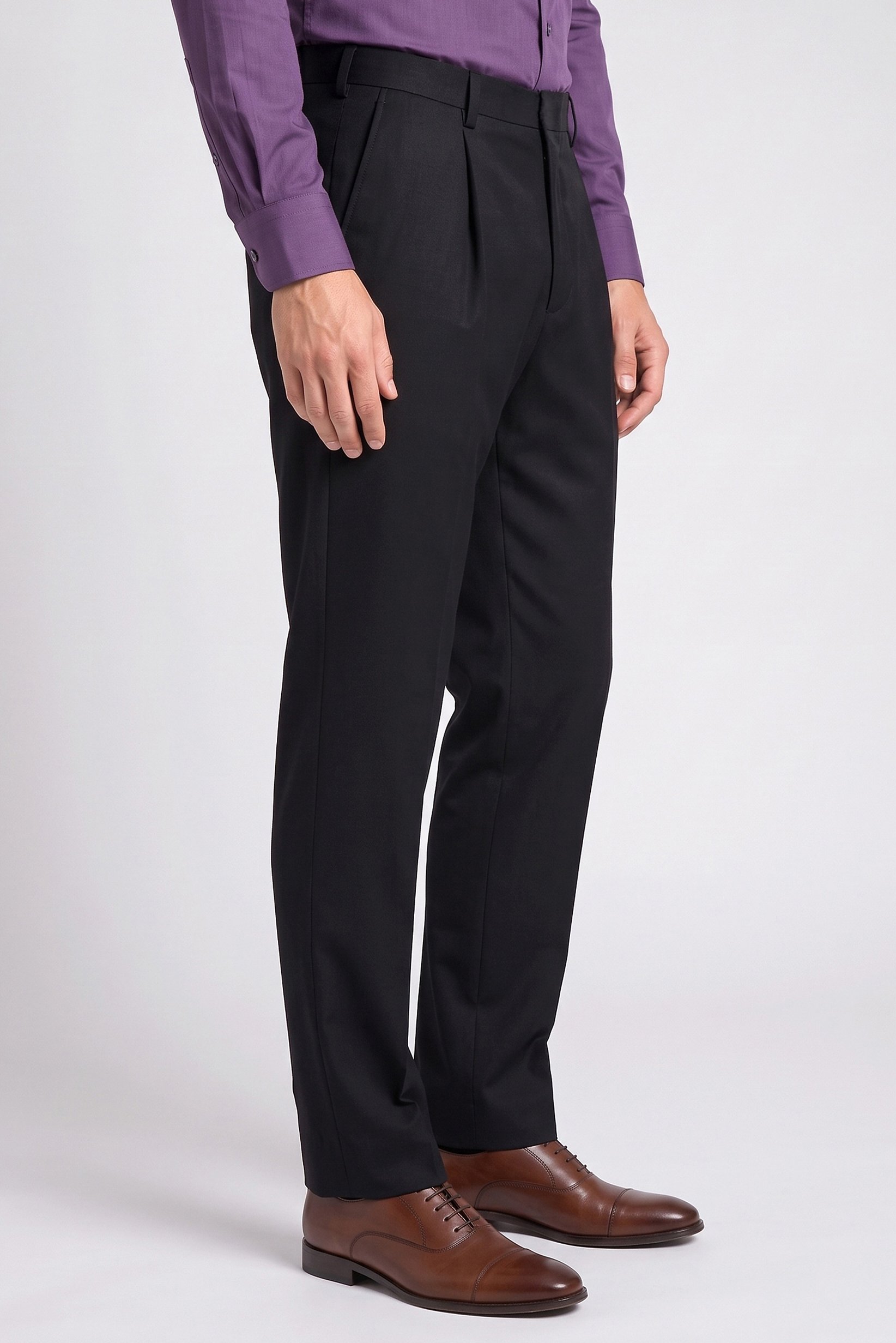 Men Straight Fit  Solid Chino Pants, Black