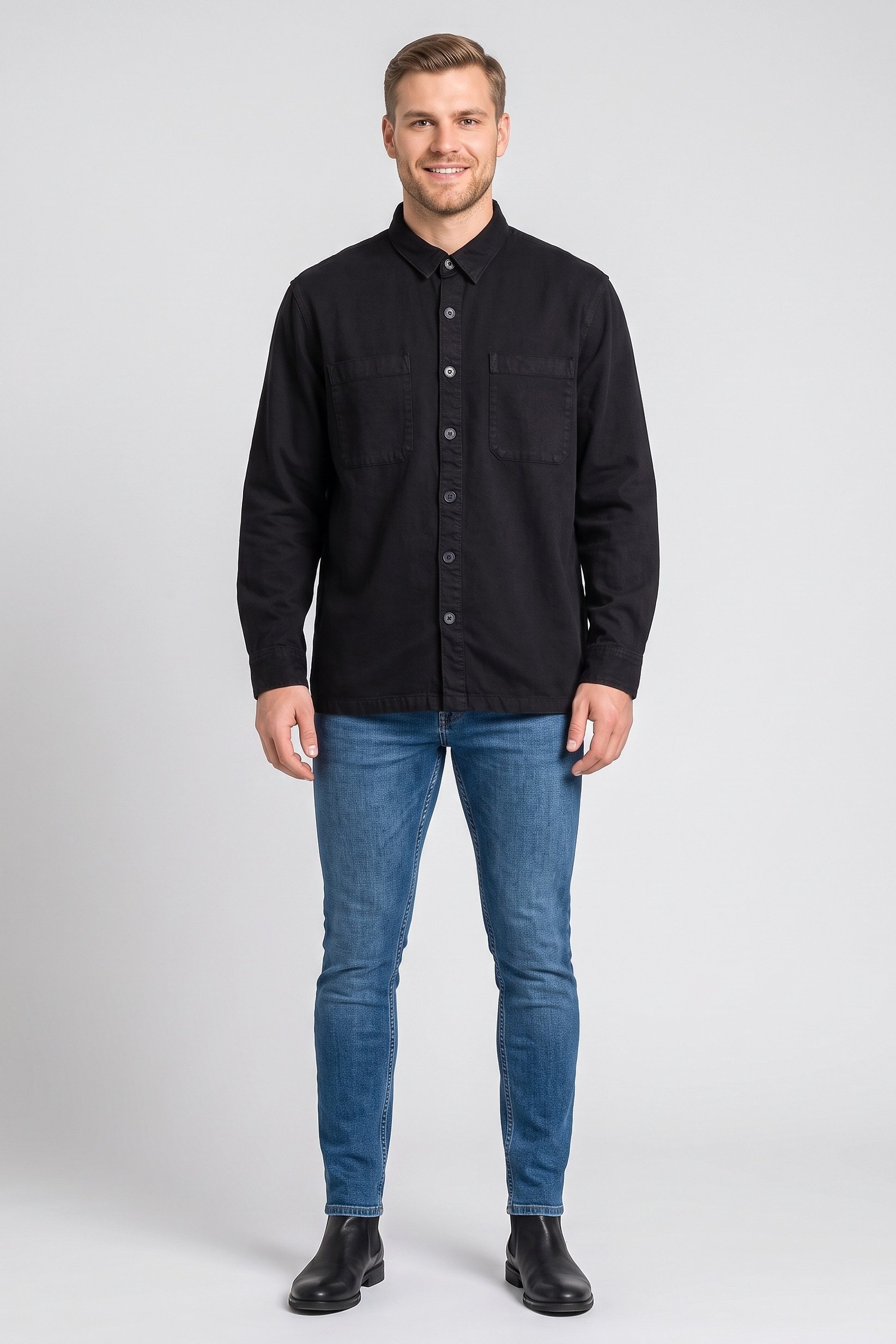 Men Regular Fit Plain Long Sleeve Casual Shirt, Black