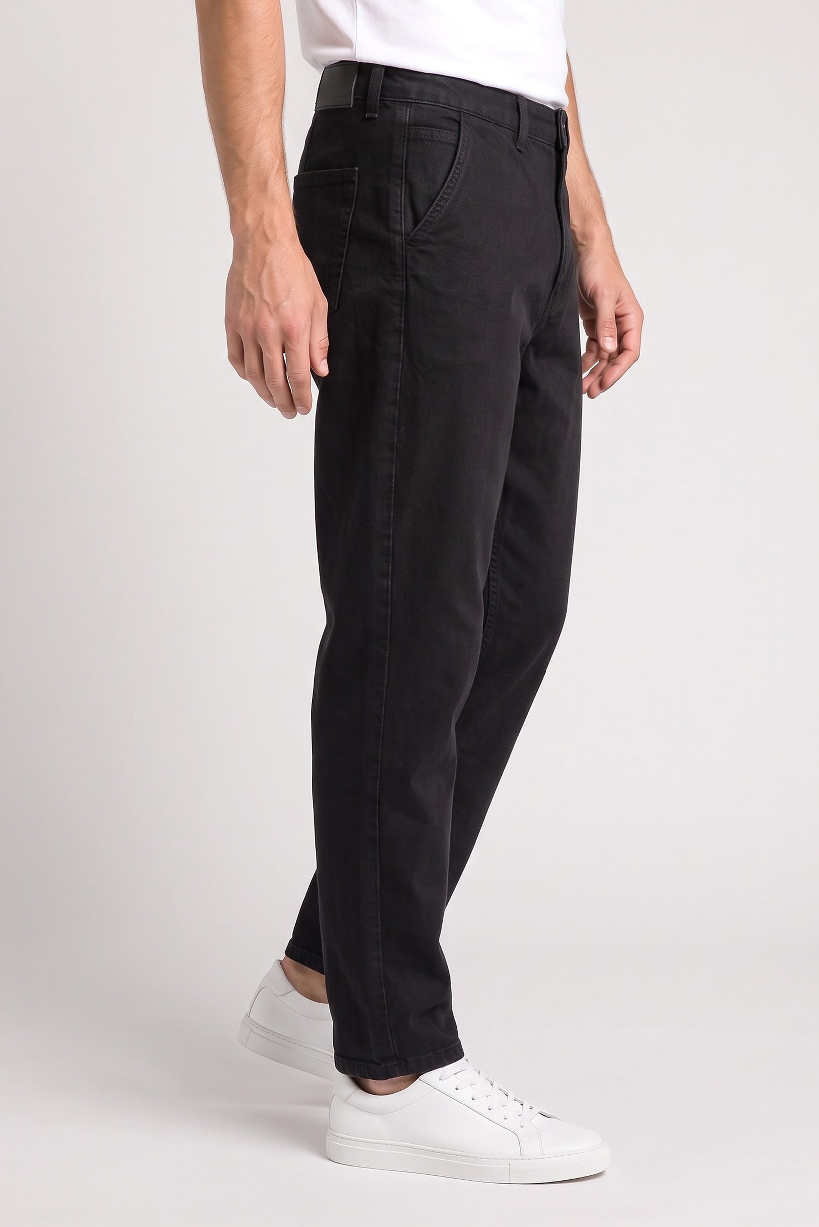 Men Relaxed Fit Washed No Stretch Jeans, Black